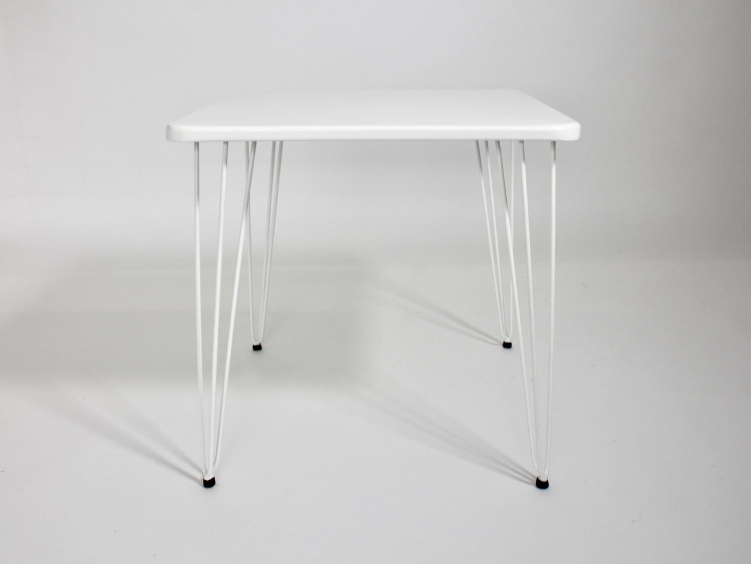 Mid-Century Modern White Metal Vintage Table by Wladar & Mödlhammer for Sonett  For Sale 3