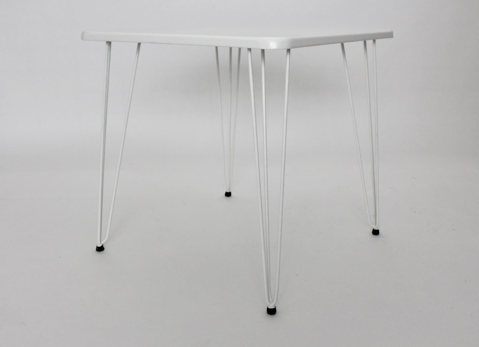 Mid-Century Modern White Metal Vintage Table by Wladar & Mödlhammer for Sonett  For Sale 1