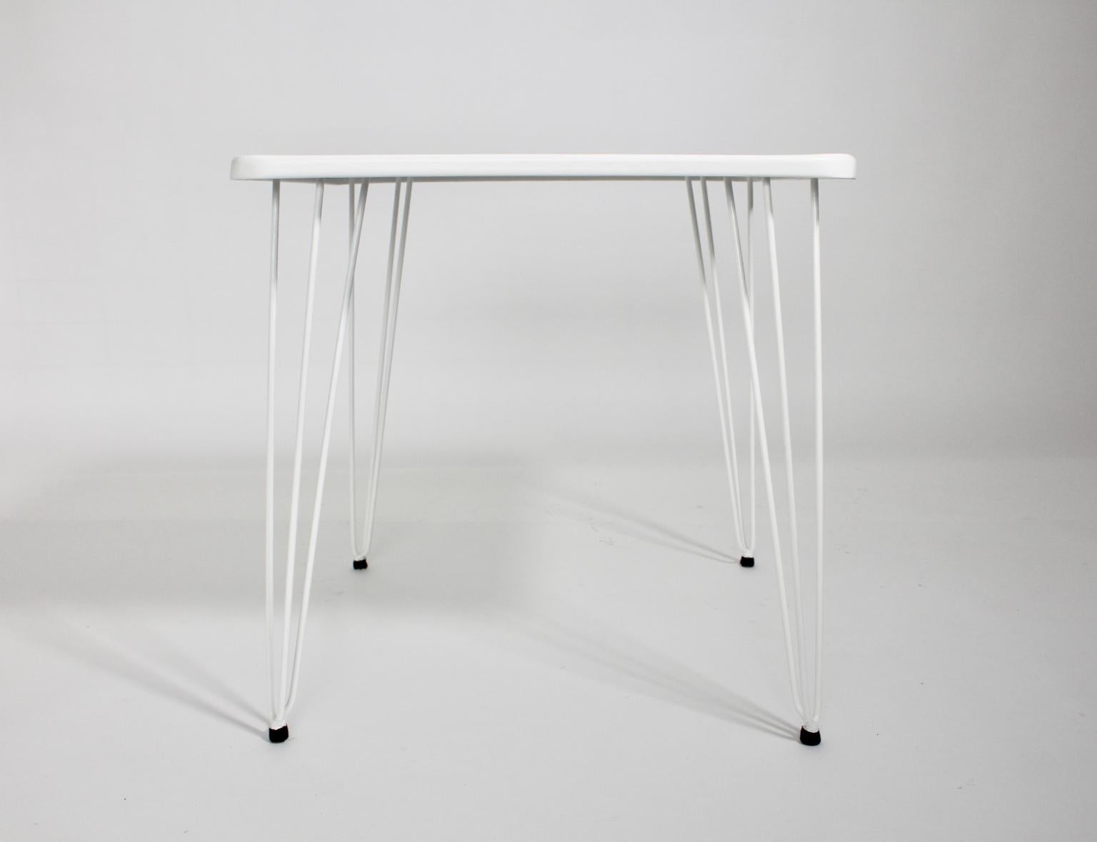 Mid-Century Modern White Metal Vintage Table by Wladar & Mödlhammer for Sonett  For Sale 2
