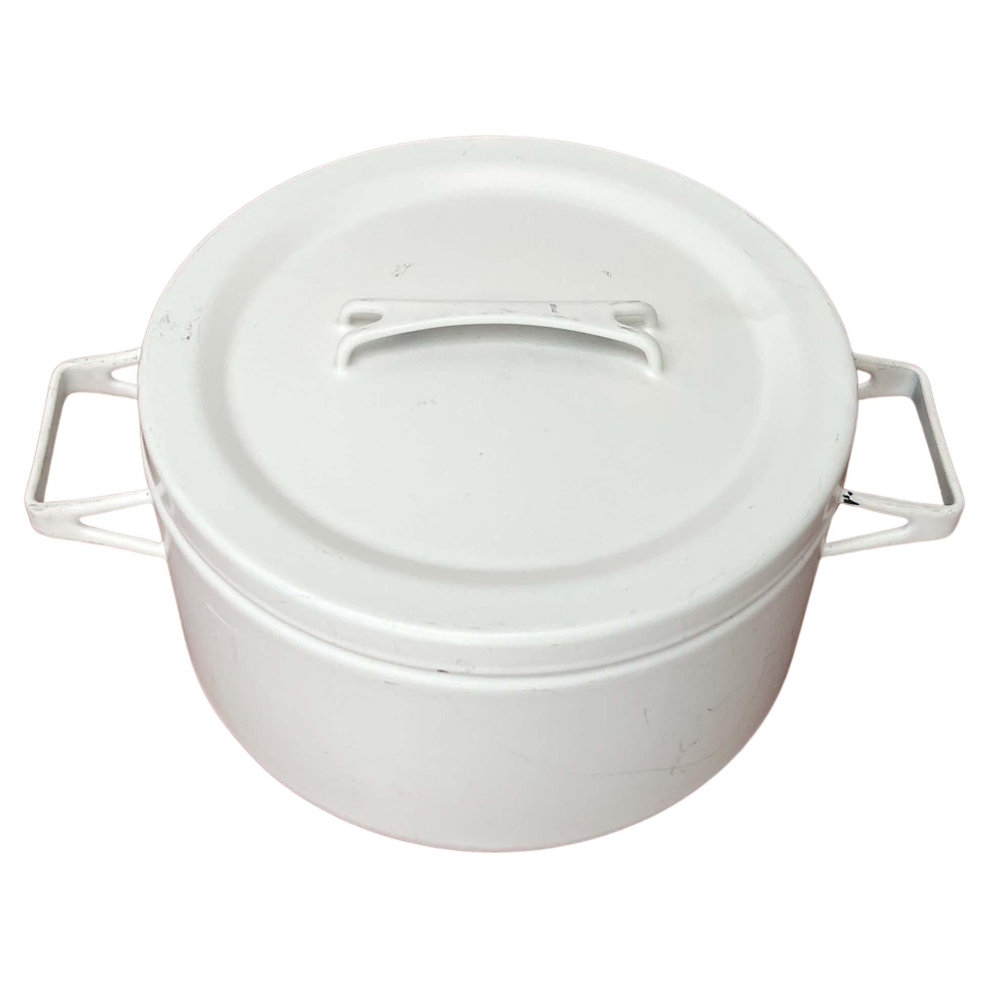 Mid-Century Modern White Minimalist Enamel Pot Seppo Mallat Finel Finland 1960s