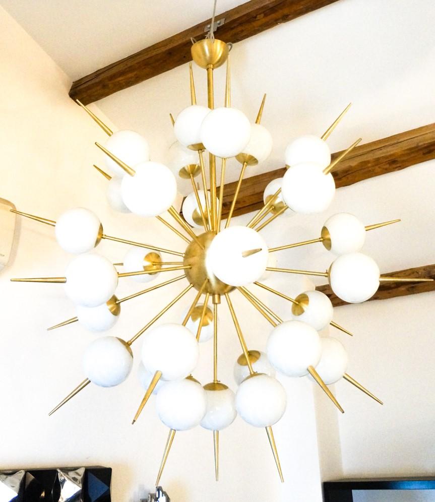 Mid-Century Modern White Murano Glass Sputnik Chandelier by Alberto Donà, 1980s For Sale 8