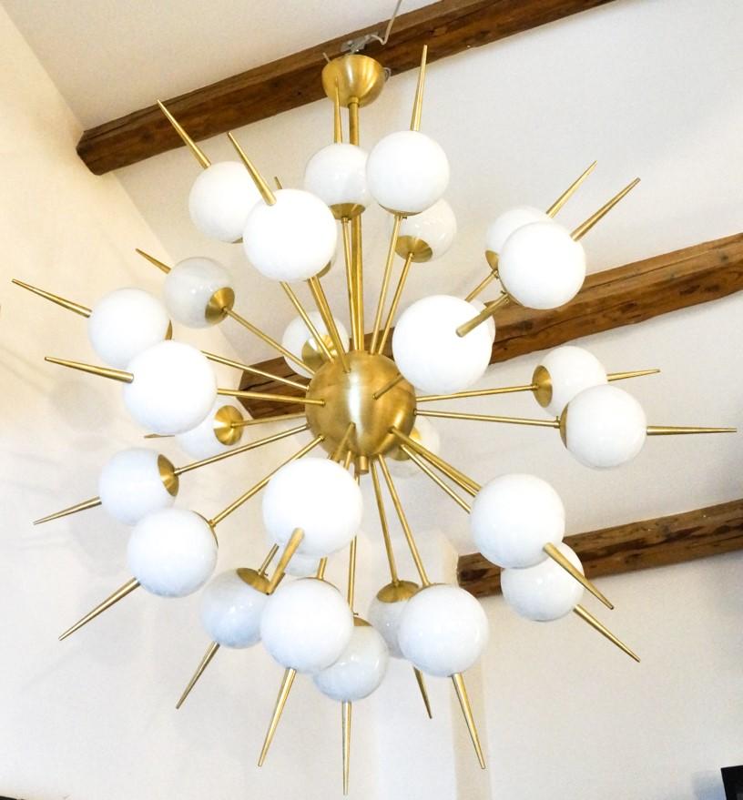 Mid-Century Modern White Murano Glass Sputnik Chandelier by Alberto Donà, 1980s For Sale 9