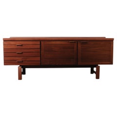 Modernes White 
Newton Teakholz-Sideboard aus der Jahrhundertmitte  England, 1960er Jahre