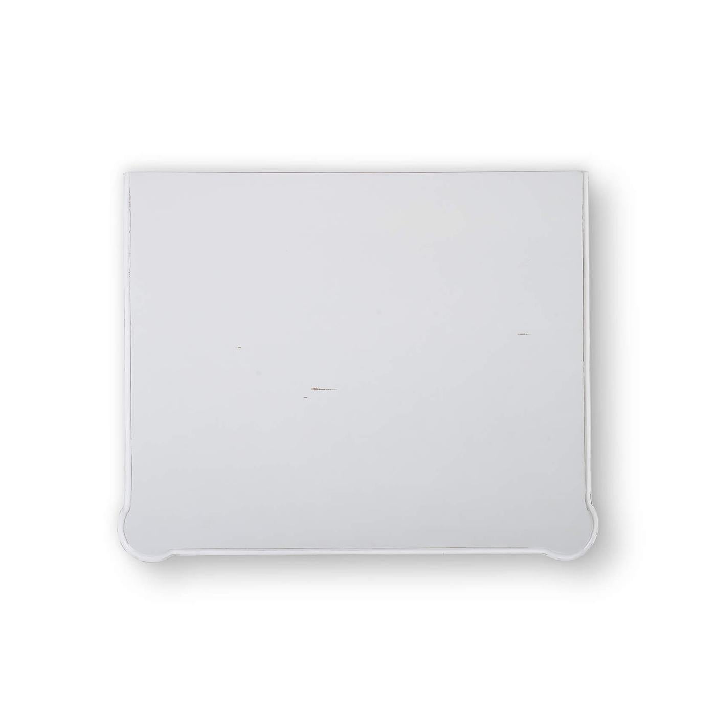 Indonésien Table d'extrémité peinte en blanc mi-siècle moderne en vente