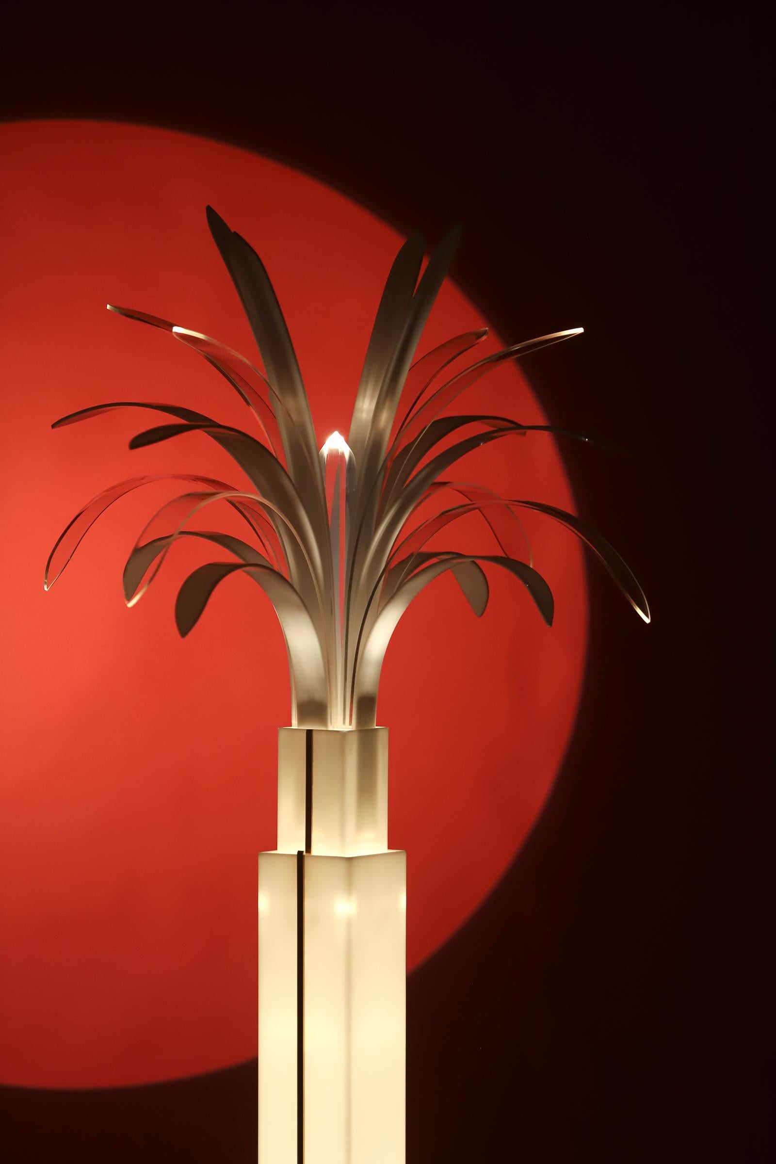 Hollywood Regency Mid-Century Modern White Palmtree Floor Lamp in Perspex by Theo Verhulst, 1982 For Sale