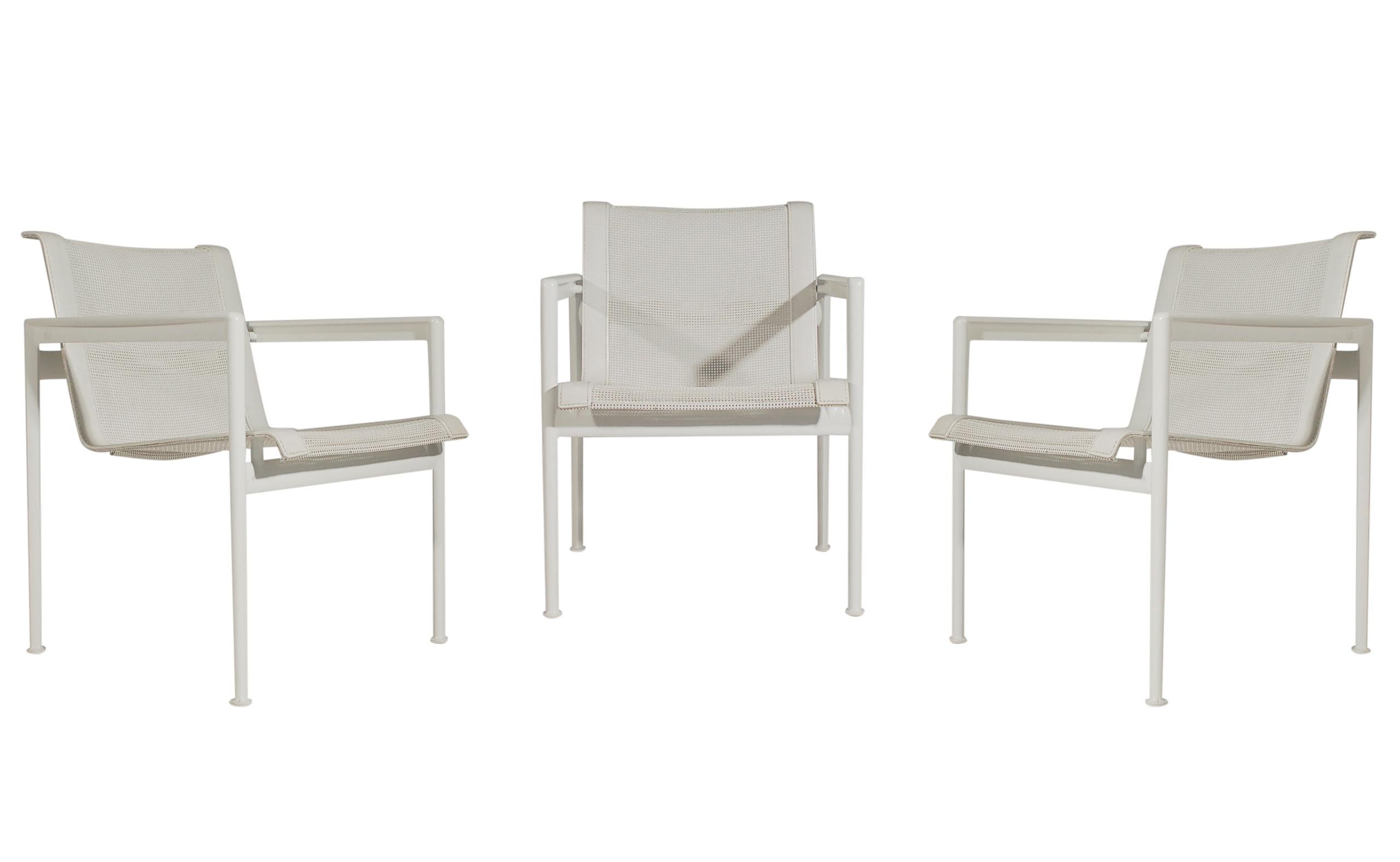 Contemporary Mid-Century Modern White Patio Chairs and Table Set by Richard Schultz for Knoll