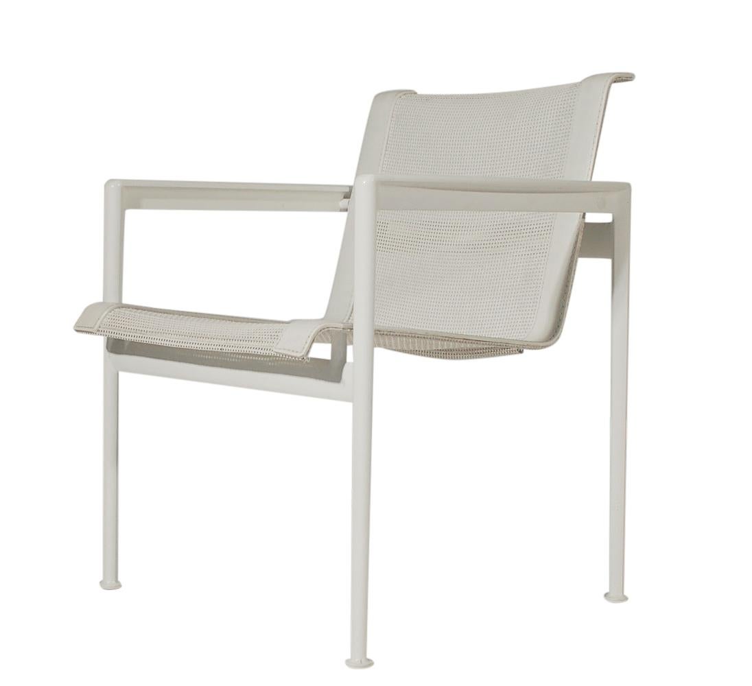 Mid-Century Modern White Patio Chairs and Table Set by Richard Schultz for Knoll 3