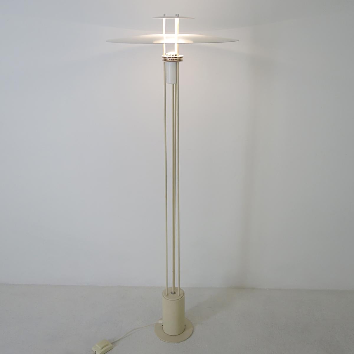 Mid-Century Modern White Steel Floor Lamp by Danish Maker Frandsen For Sale 2