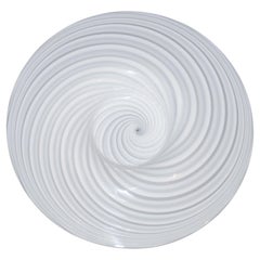 Centrotavola in vetro artistico di Murano a vortice bianco di metà secolo, piatto da portata