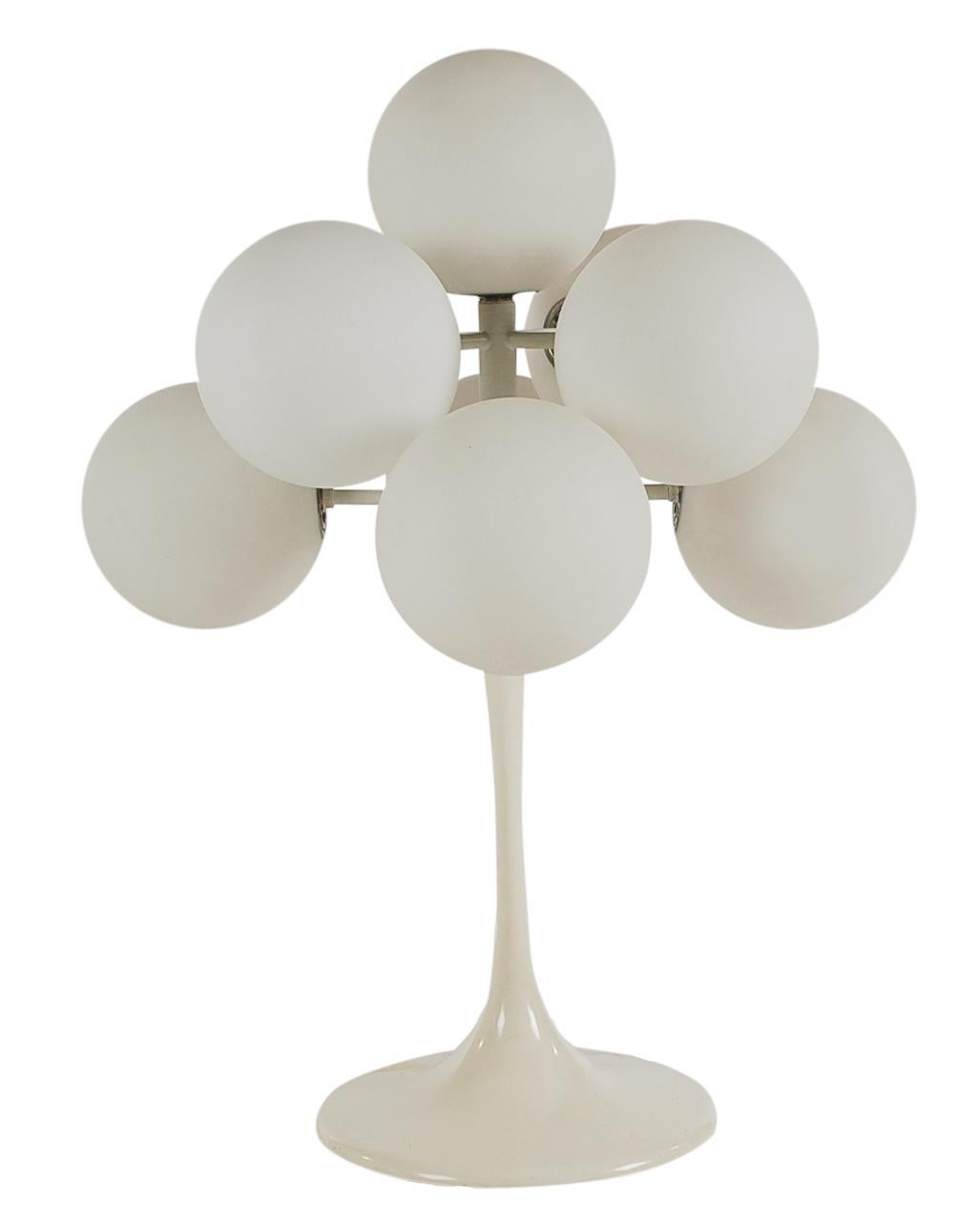 tulip table lamp