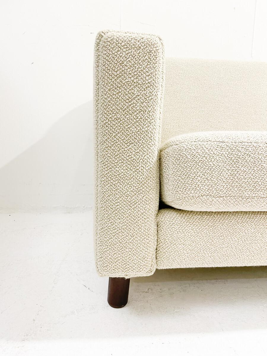 Mid-20th Century Mid-Century Modern White Two Seater Sofa by Hans Wegner, Denmark, 1960s For Sale