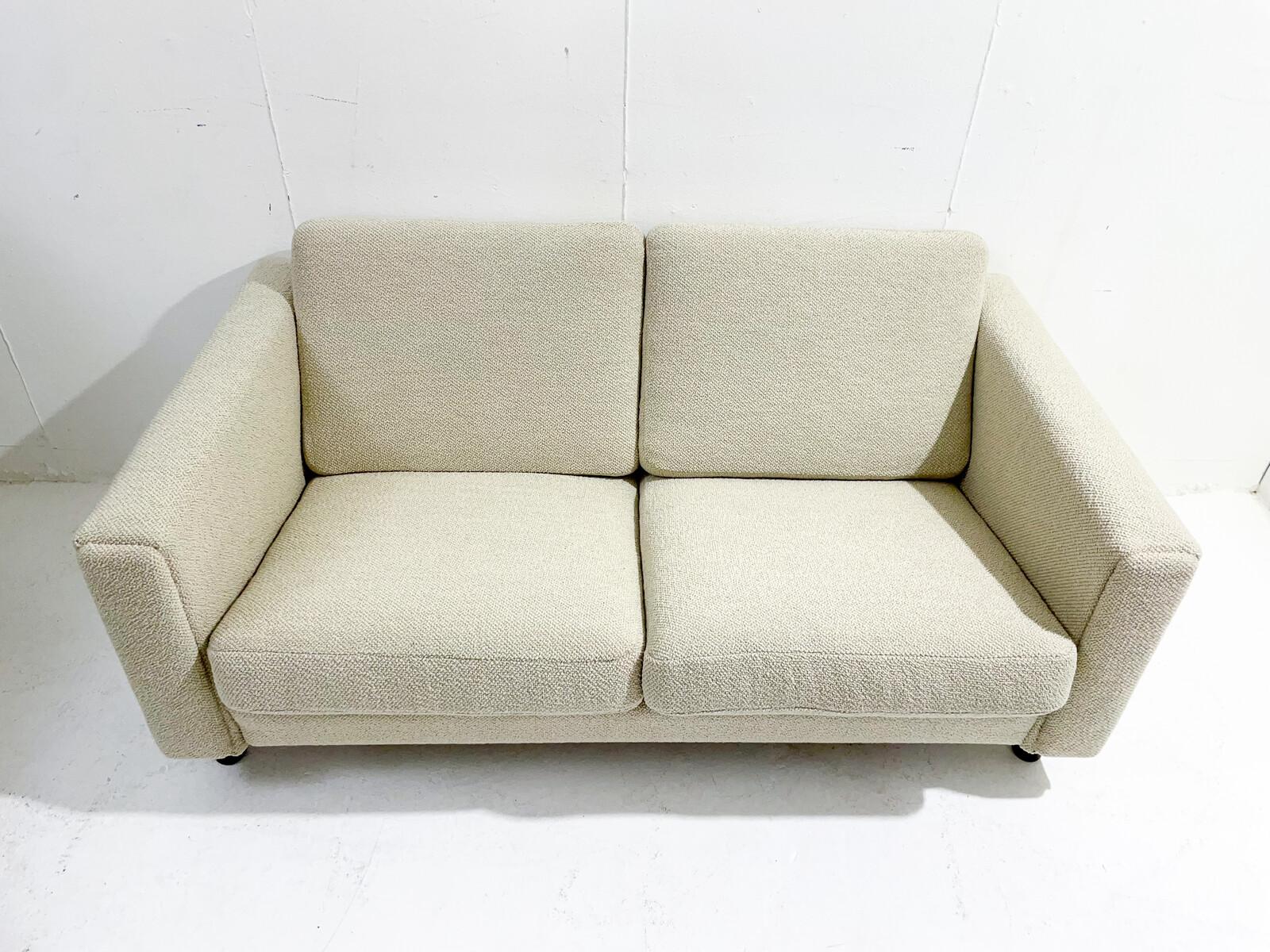 Fabric Mid-Century Modern White Two Seater Sofa by Hans Wegner, Denmark, 1960s For Sale
