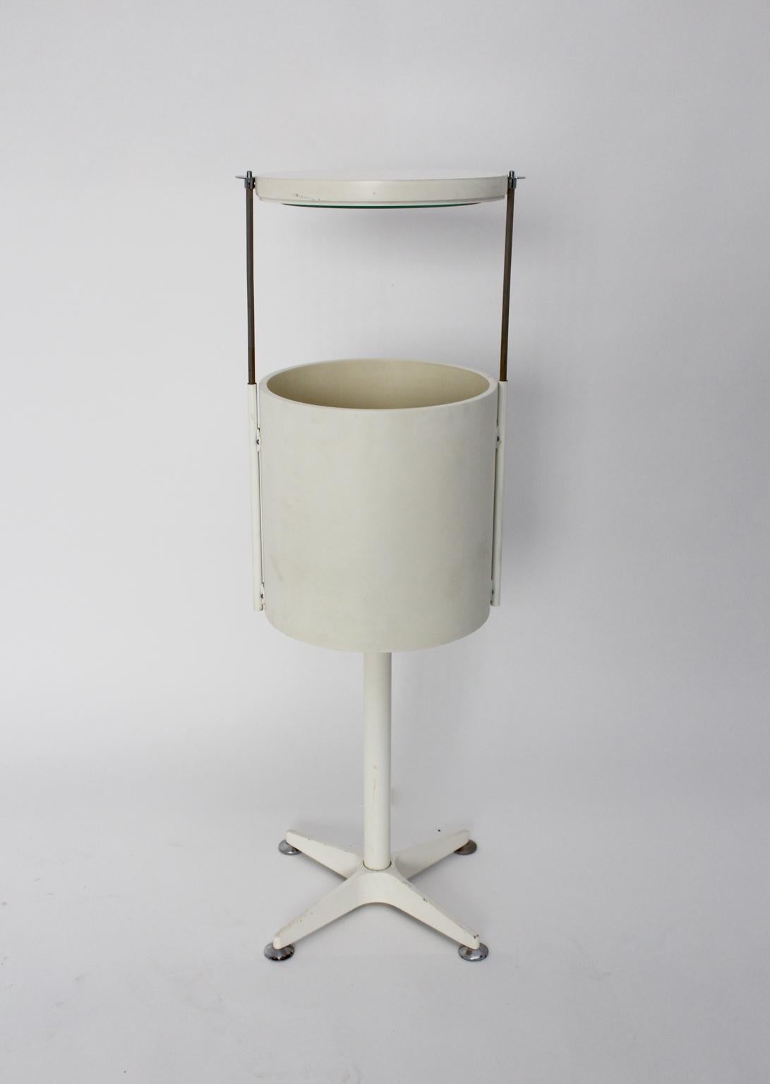 Mid-Century Modern Coiffeuse blanche moderne du milieu du siècle par Bremshey, Allemagne, années 1960 en vente