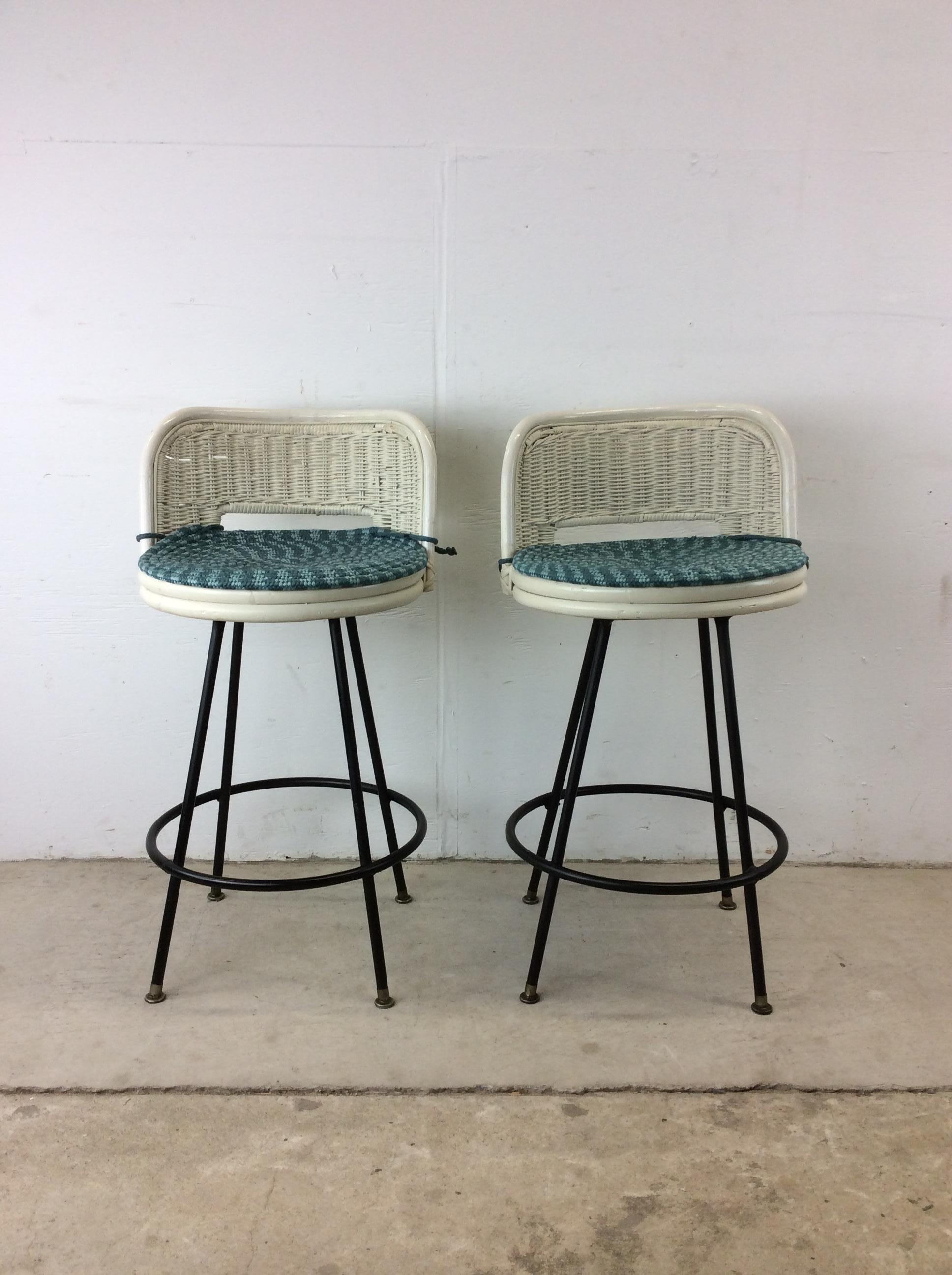 American Mid Century Modern White Wicker Bar Stools For Sale