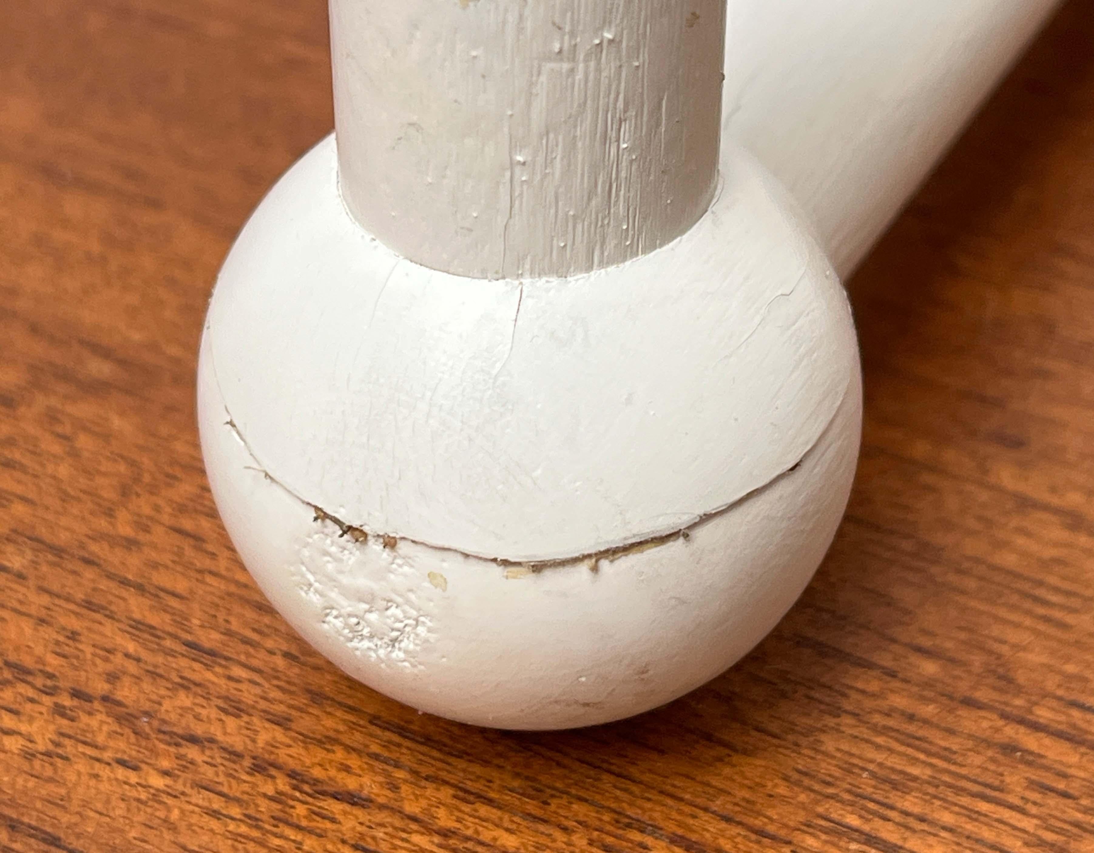 Moderner Wandkerzenhalter mit weißem Holzkreuz aus der Mitte des Jahrhunderts aus Aarikka, Finnland im Angebot 10