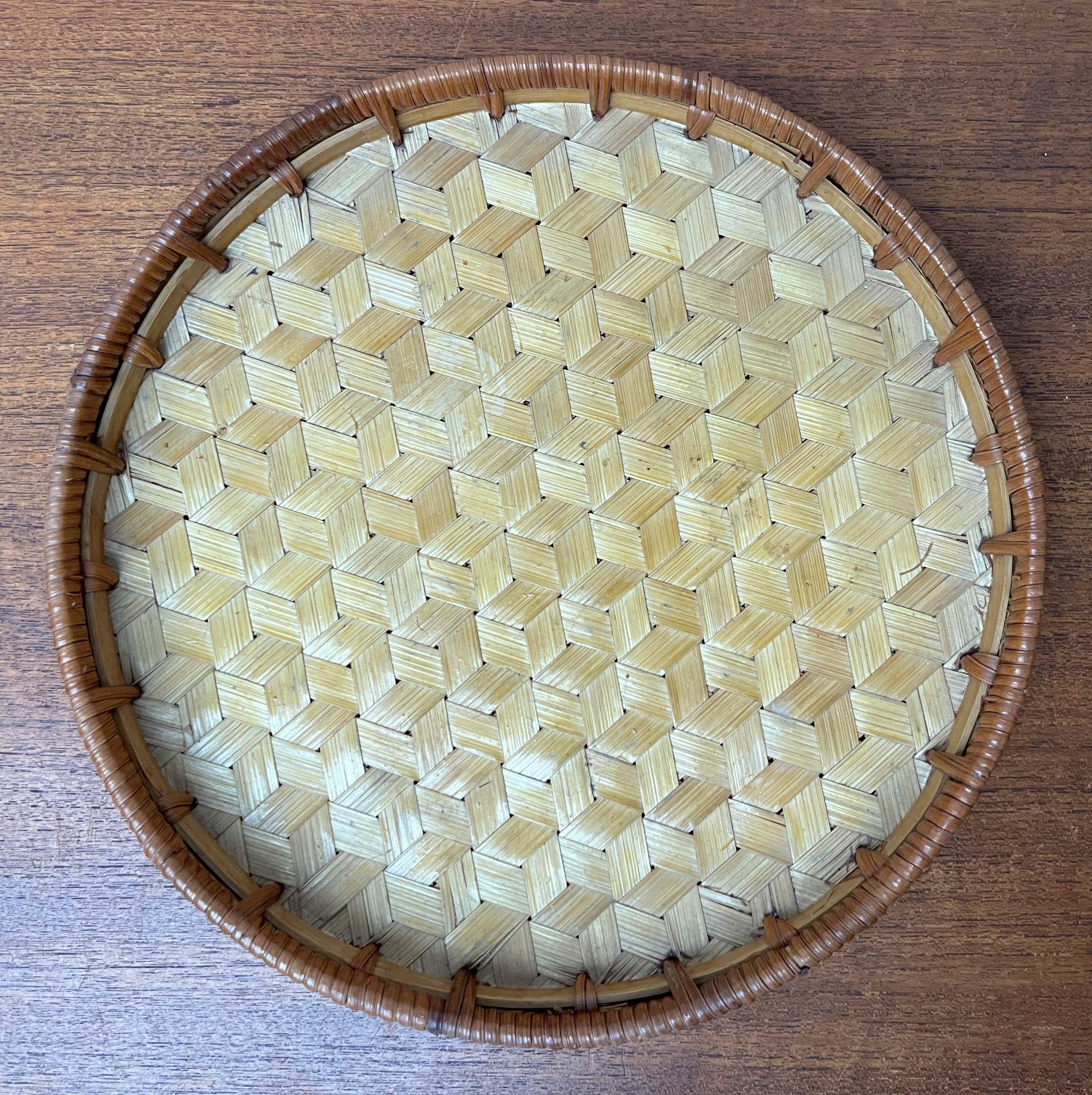 Tedesco Ciotola di vimini moderna di metà secolo, anni '60 in vendita