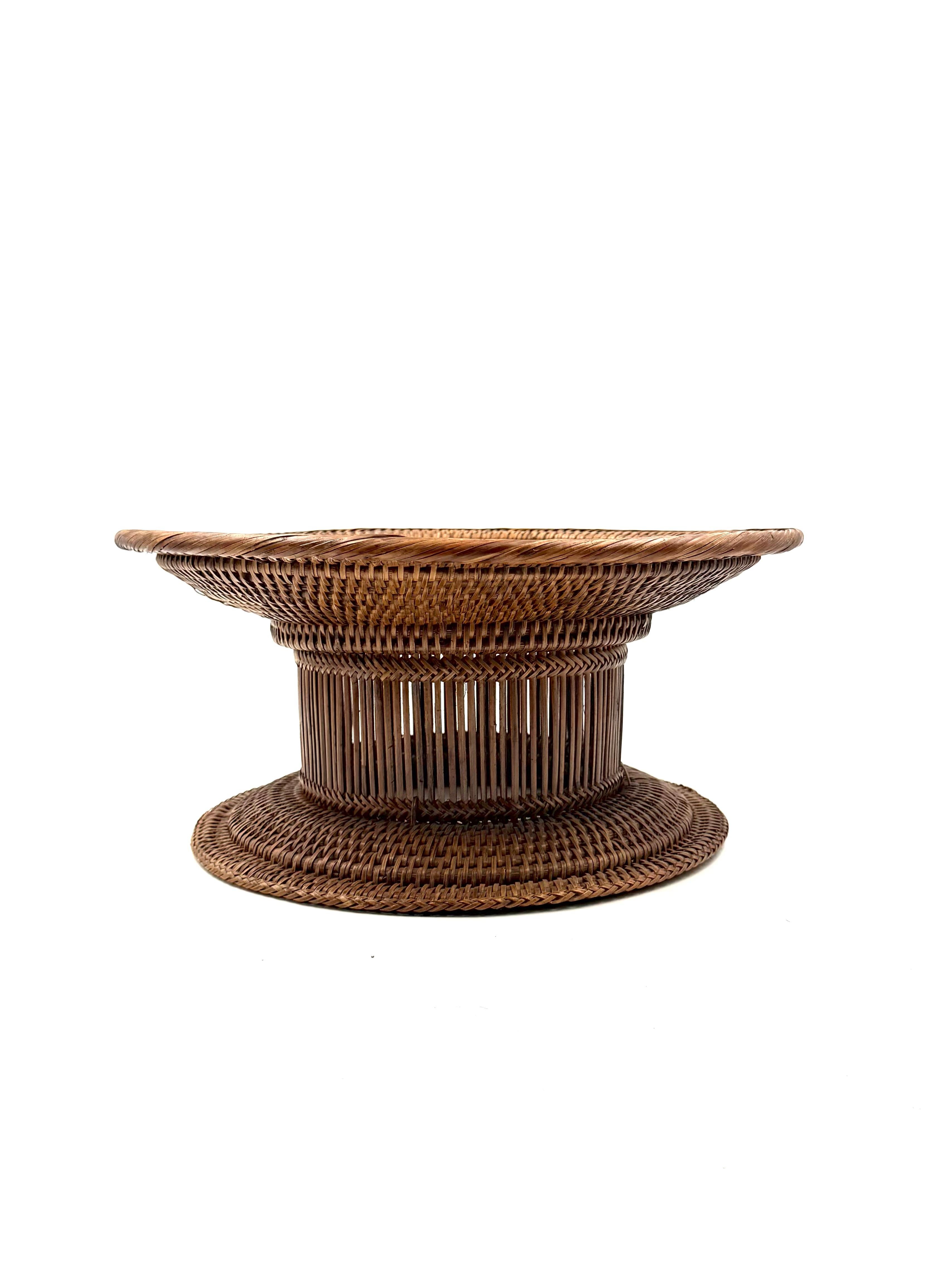 Italian Mid-century modern wicker centerpiece / bowl, Italy 1960 in vendita