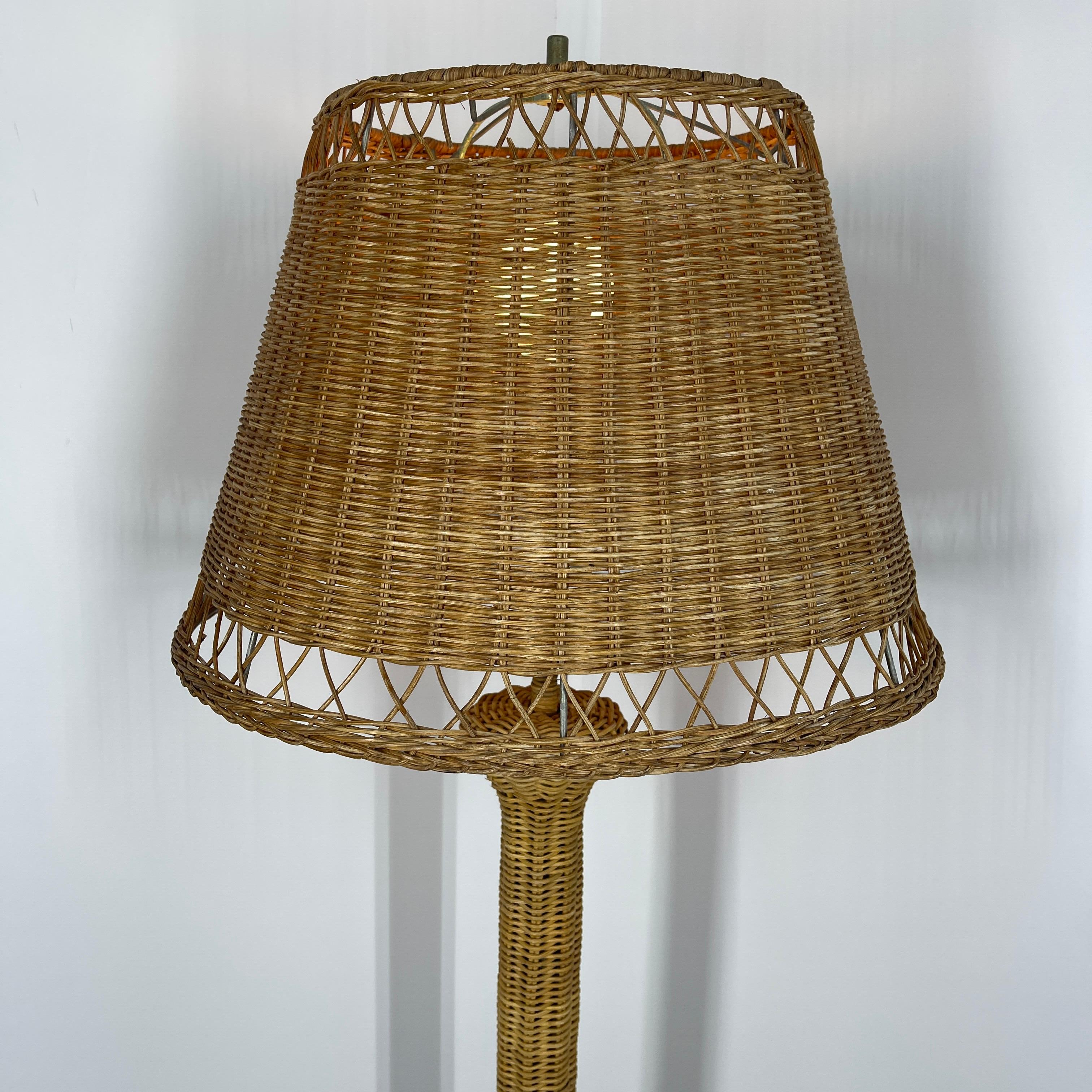 Mid-Century Modern Wicker Floor Lamp with Wicker Shade 3