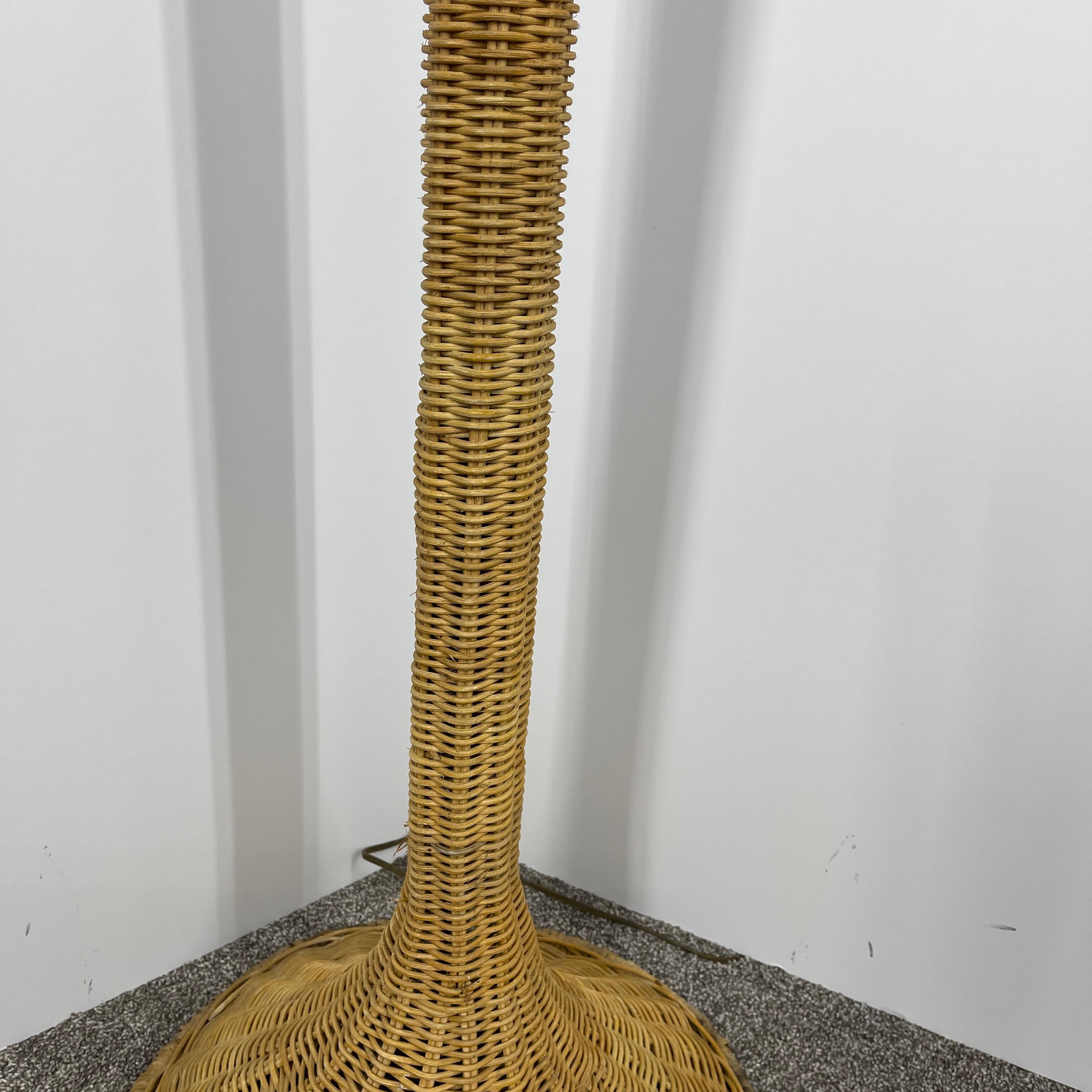 Mid-Century Modern Wicker Floor Lamp with Wicker Shade 1