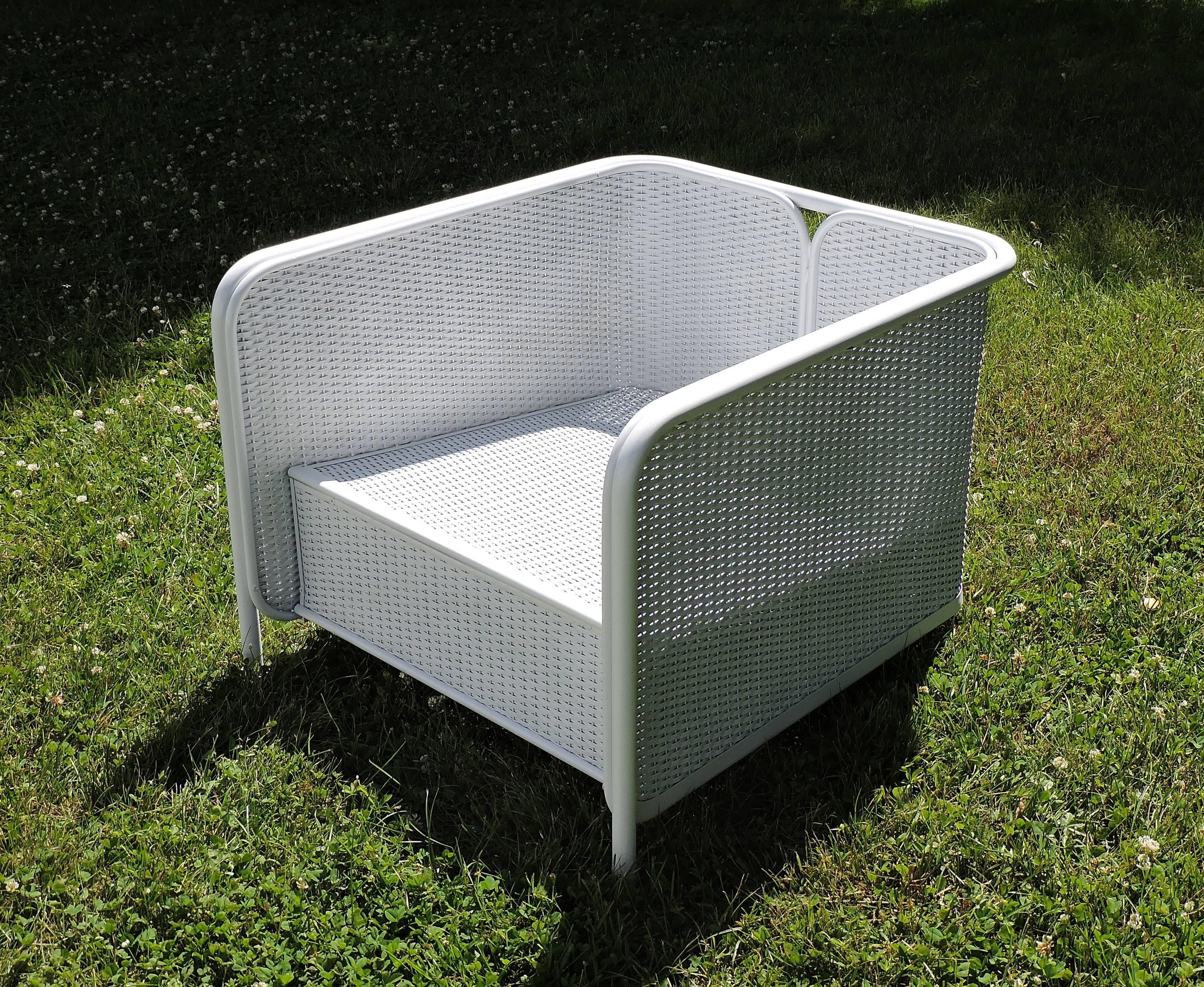 Mid-20th Century Mid-Century Modern Wicker and Tubular Metal Patio Chair