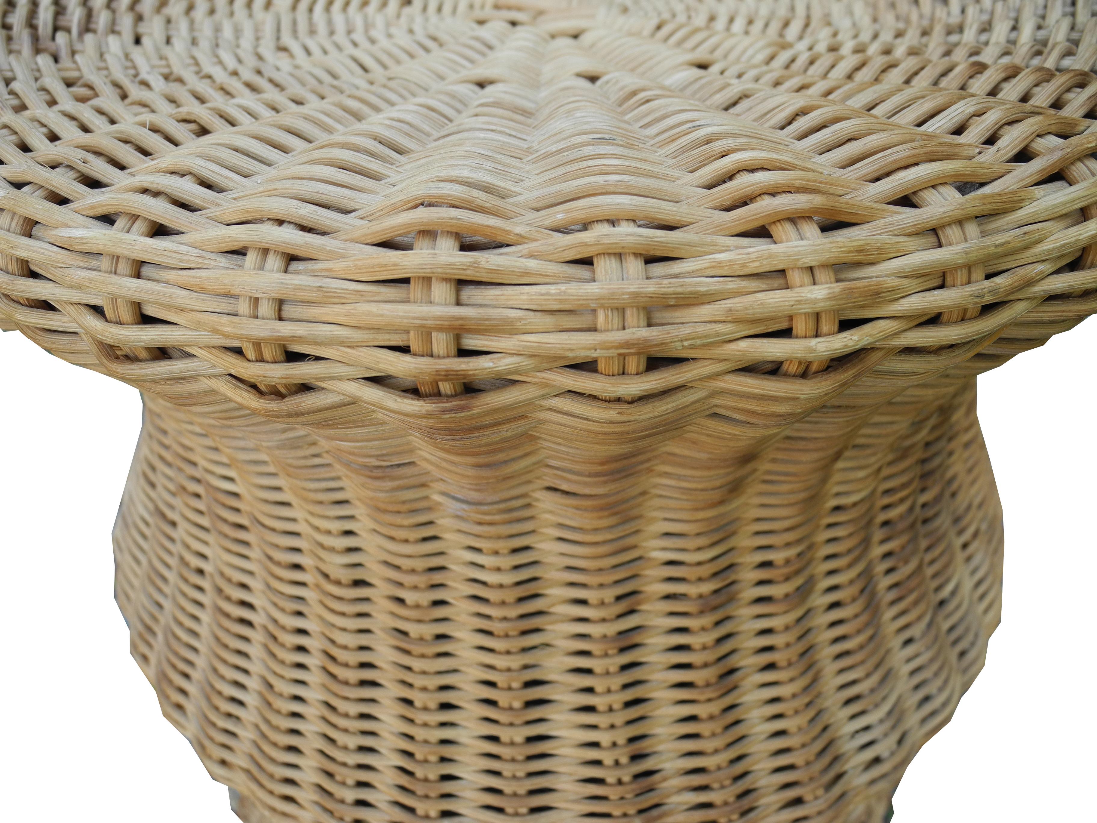 Mid-Century Modern Wicker Stool or Side Table by Eero Aarnio for Stendig, 1960s In Good Condition In Hudson, NY