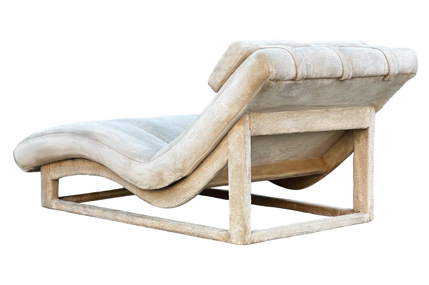 Mid-Century Modern Wide Chaise Lounge Chair in Faux Fur After Milo Baughman 3