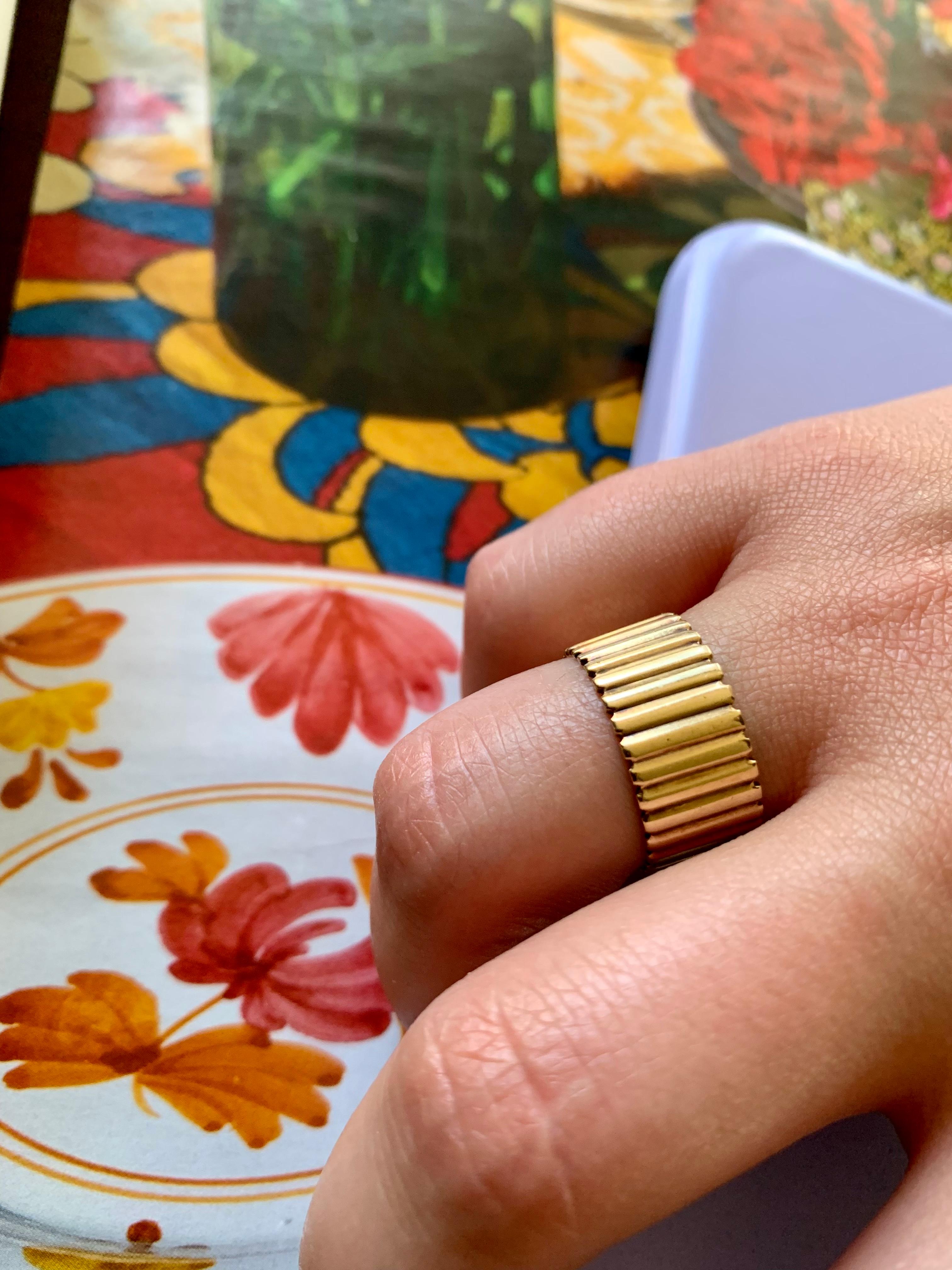 Mid-Century Modern Wide Cigar Band Ring, 14K Yellow Gold Classic Reed Design 3