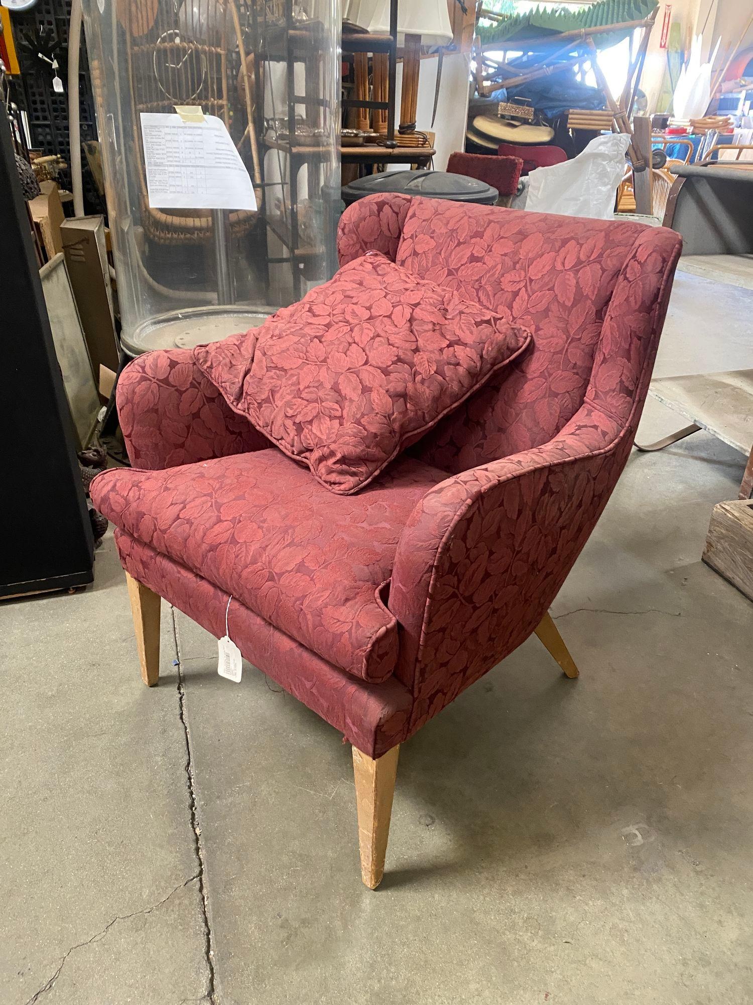 Mid Century Modern Wingback Lounge Chair Burgundy Leaf Print Pair In Excellent Condition For Sale In Van Nuys, CA