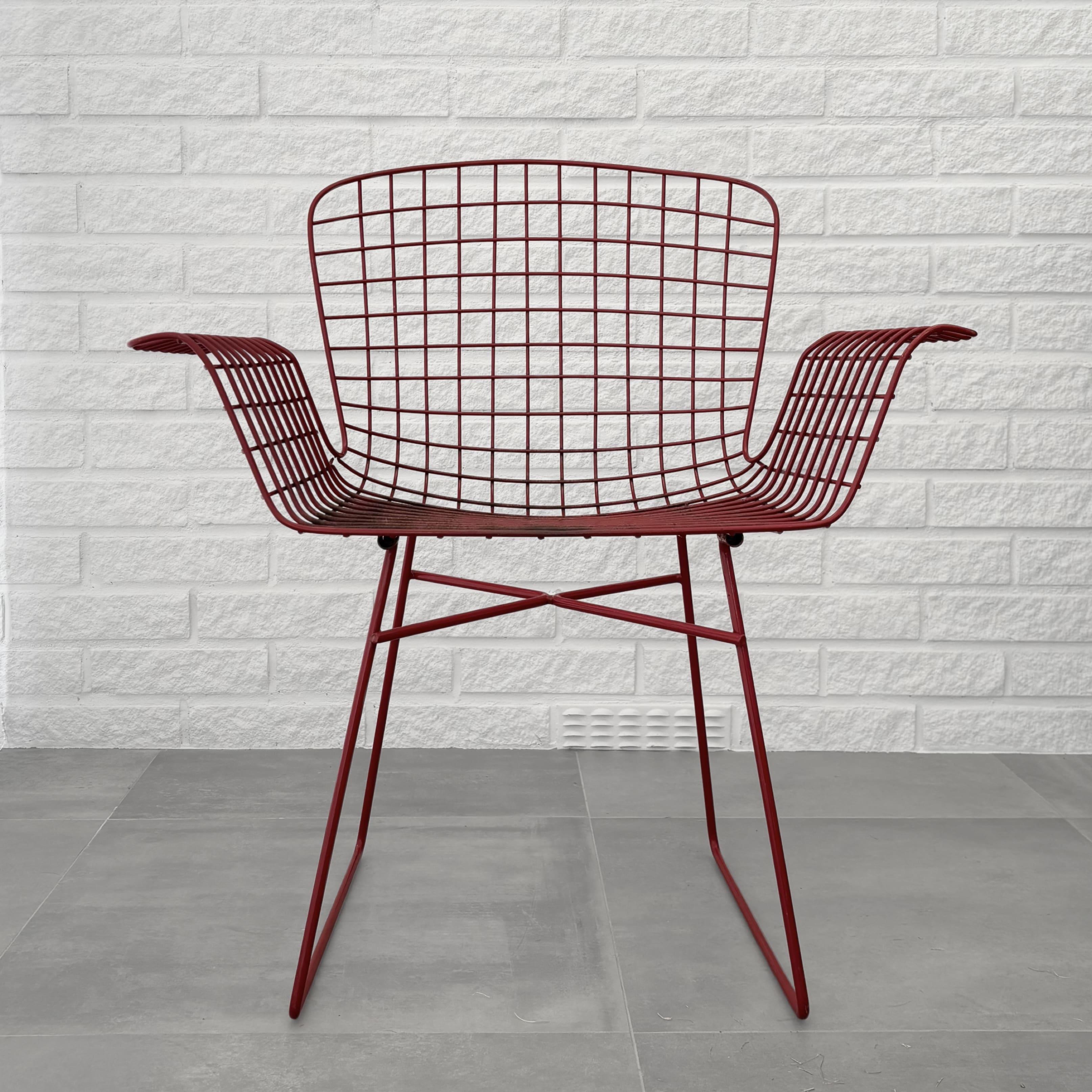 Mid-Century Modern Mid century modern wire chair, armchair, red painted steel, Sweden, 1960s For Sale