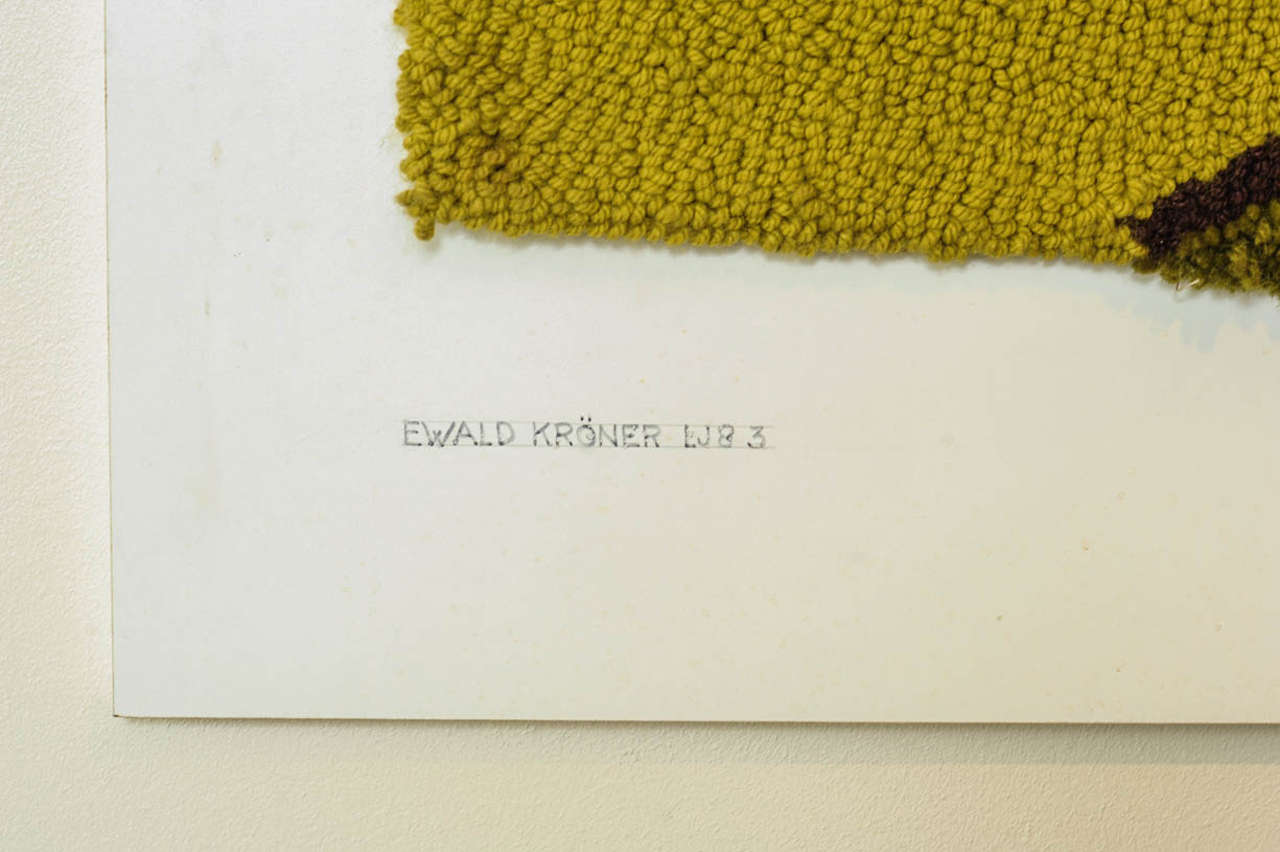 Wunderbarer grüner Wandteppich auf weißem Hintergrund von Ewald Kröner (Mitte des Jahrhunderts) (Moderne der Mitte des Jahrhunderts) im Angebot