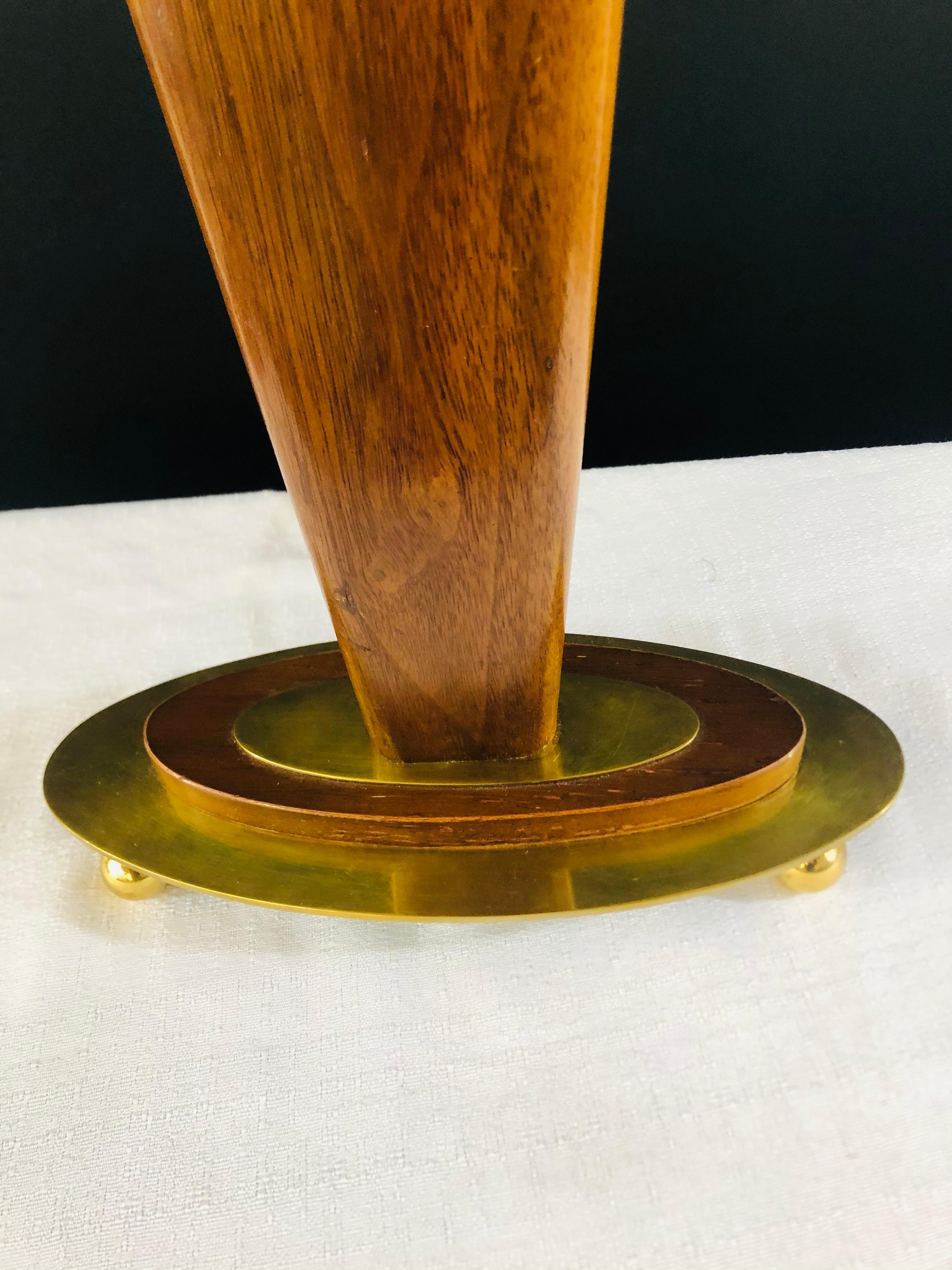 20th Century Mid-Century Modern Wood and Brass Base Table Lamp