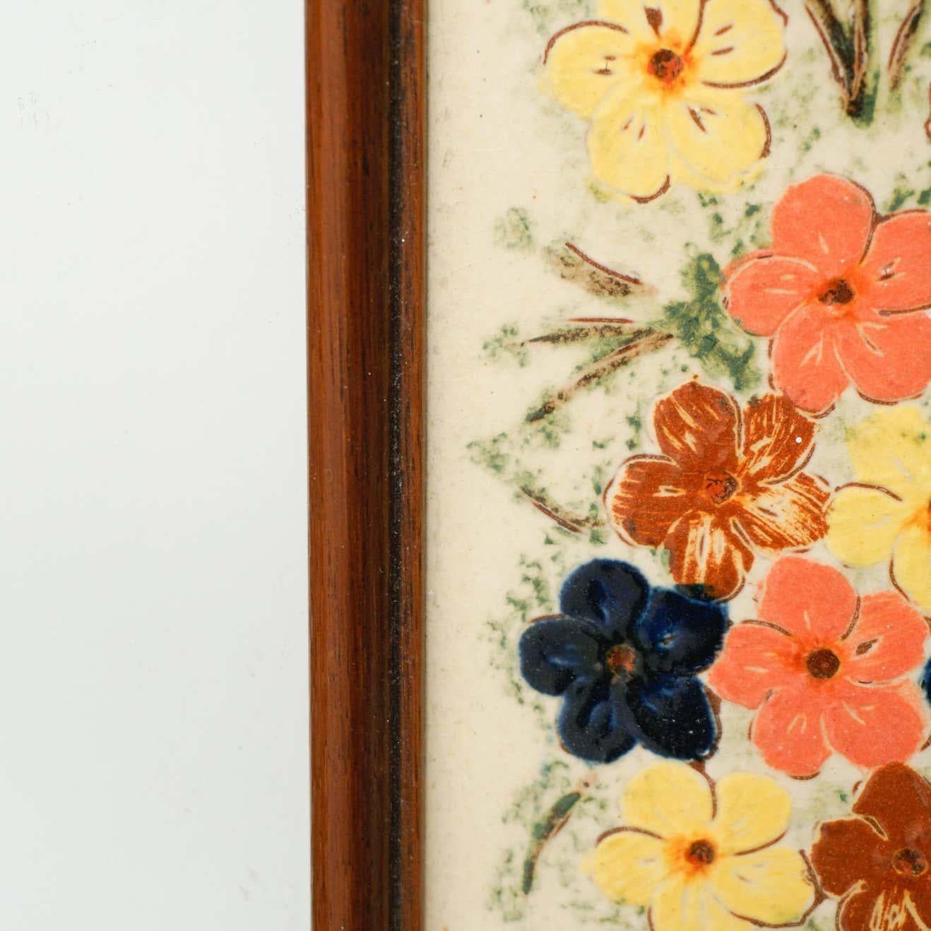 Mid-Century Modern Wood and Ceramic Rustic Mirror, circa 1970 For Sale 4
