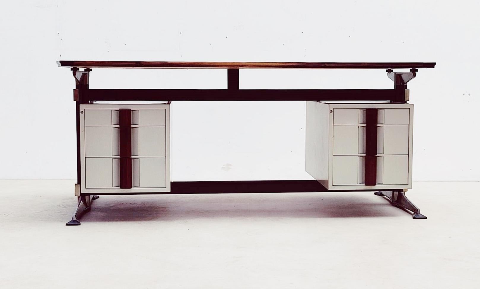 Mid-Century Modern Wood and Metal Desk by Giaiotti, Italy, 1960s 8