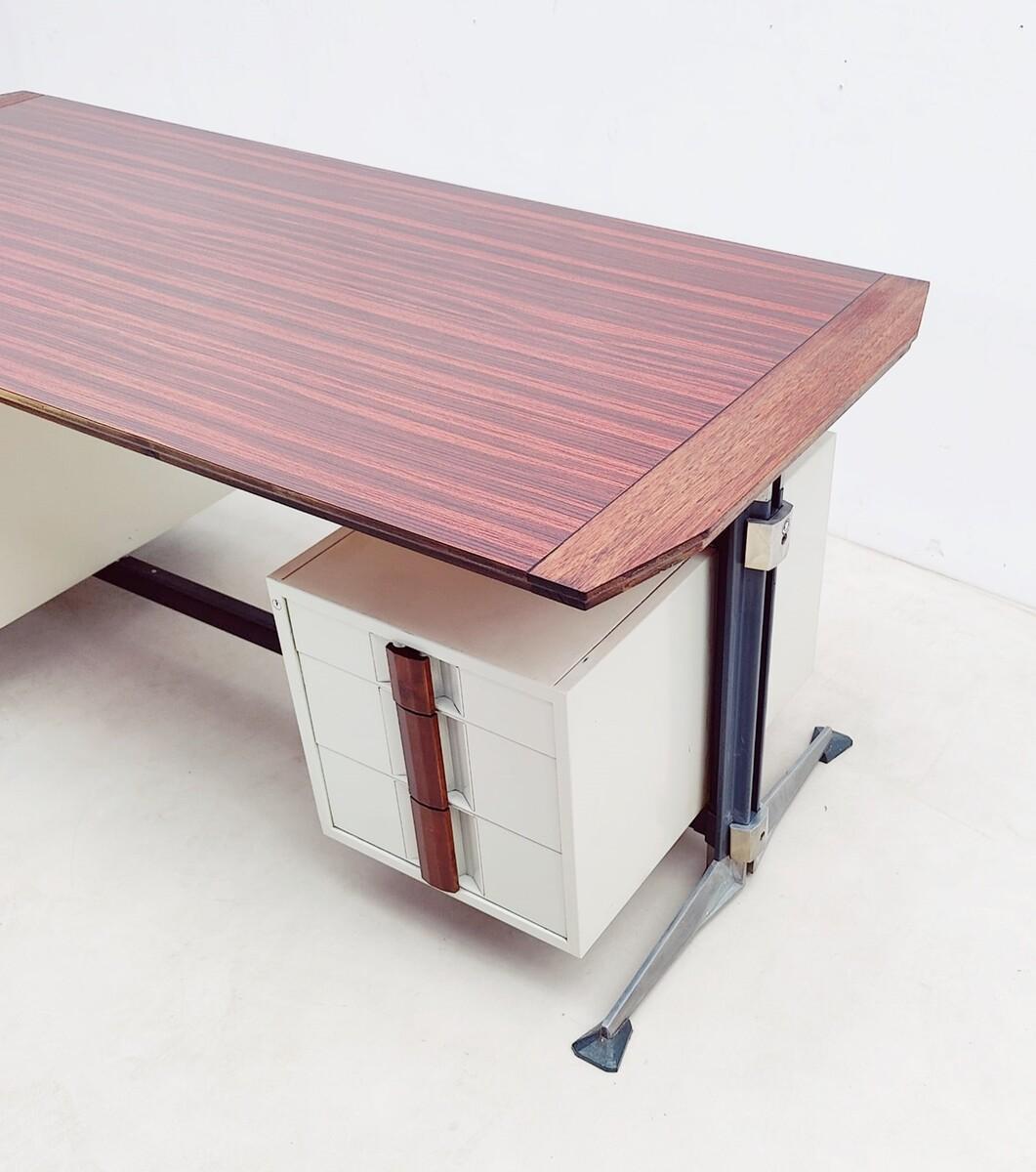 Mid-Century Modern Wood and Metal Desk by Giaiotti, Italy, 1960s 1