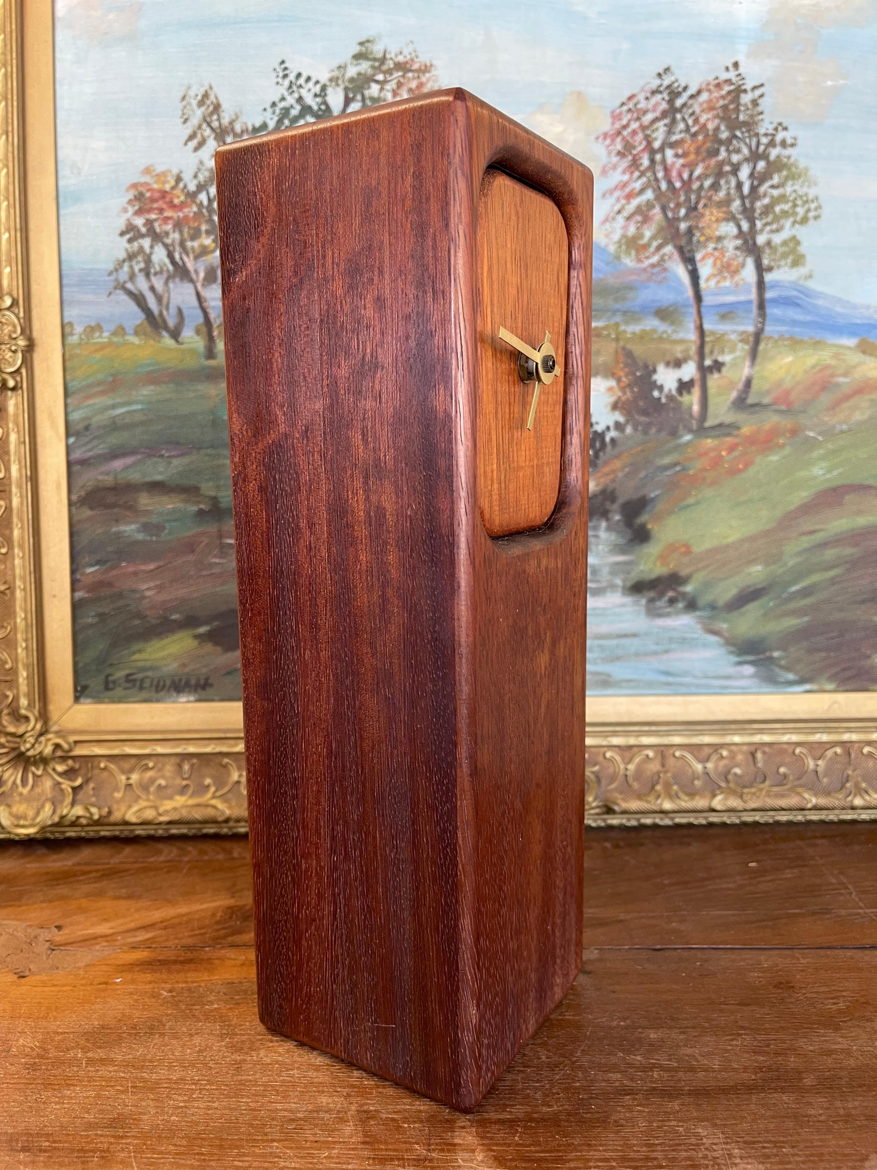 Mid-Century Modern Wood Block Clock with Brass Toned Hands In Good Condition For Sale In Seattle, WA