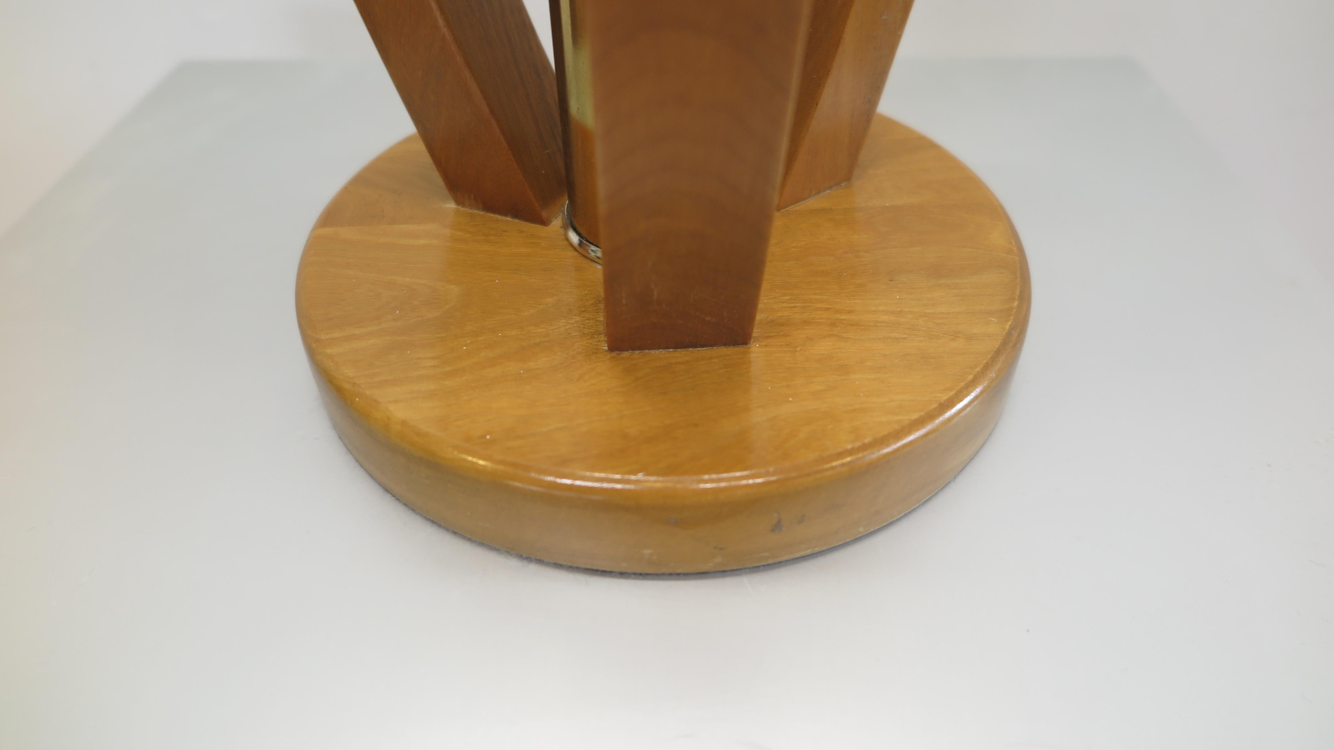 Late 20th Century Mid-Century Modern Wood & Brass Table Lamp For Sale