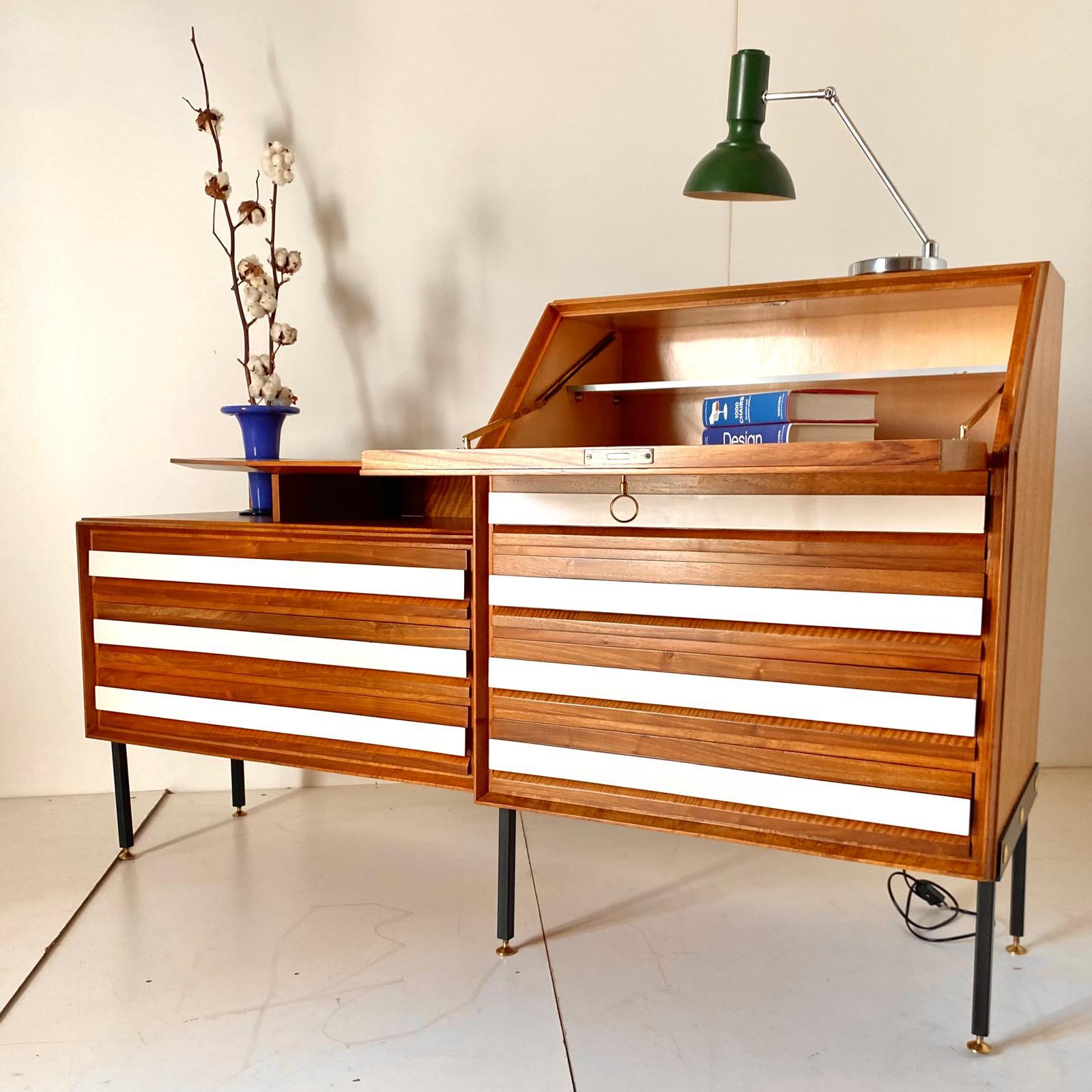 Mid Century Modern Wood Sideboard, Consorzio Mobili Cantu, Italy 1960 For Sale 8