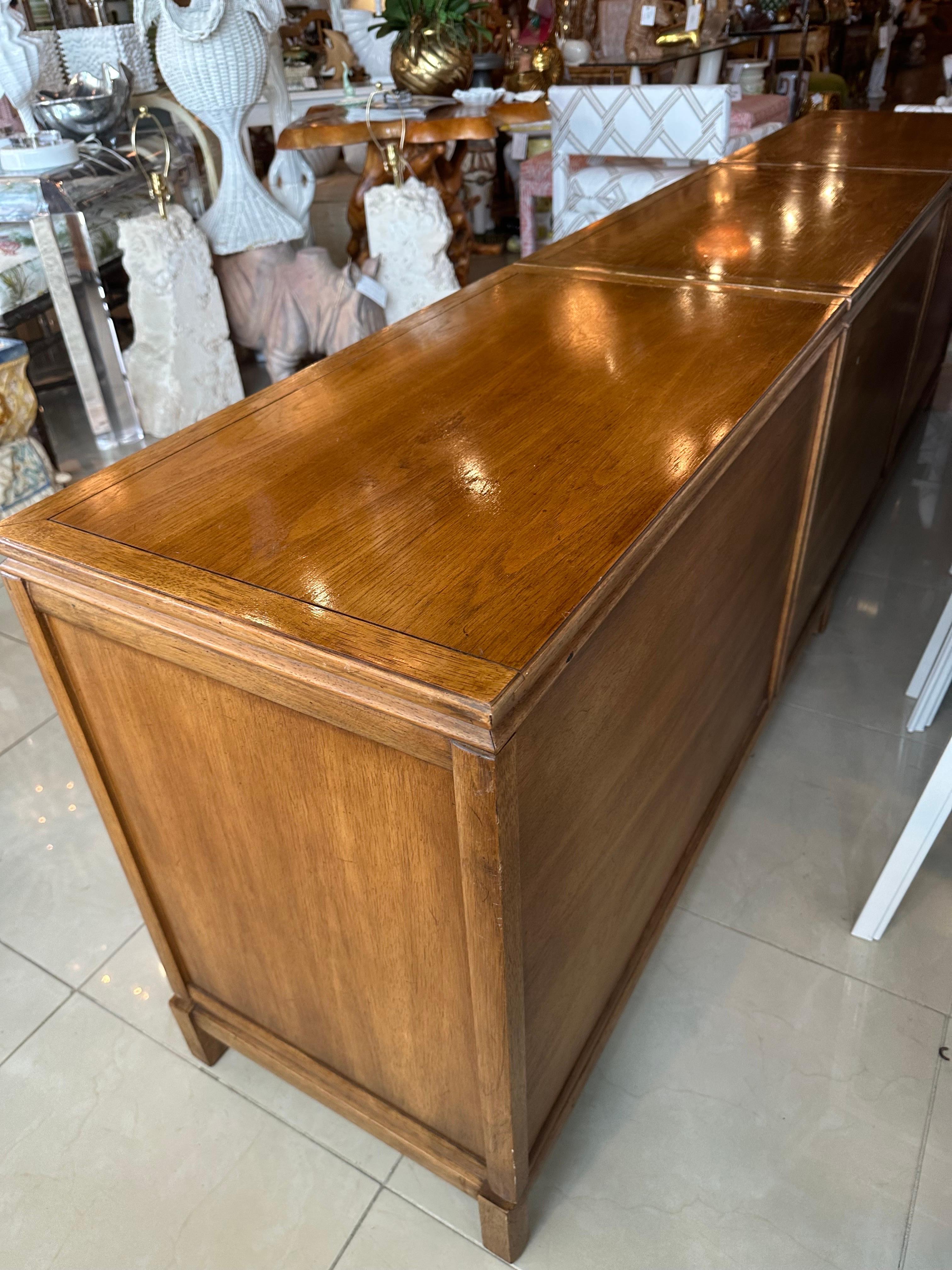 Mid Century Modern Wood Credenza Dresser Buffet Sideboard Tamerlane Thomasville  4
