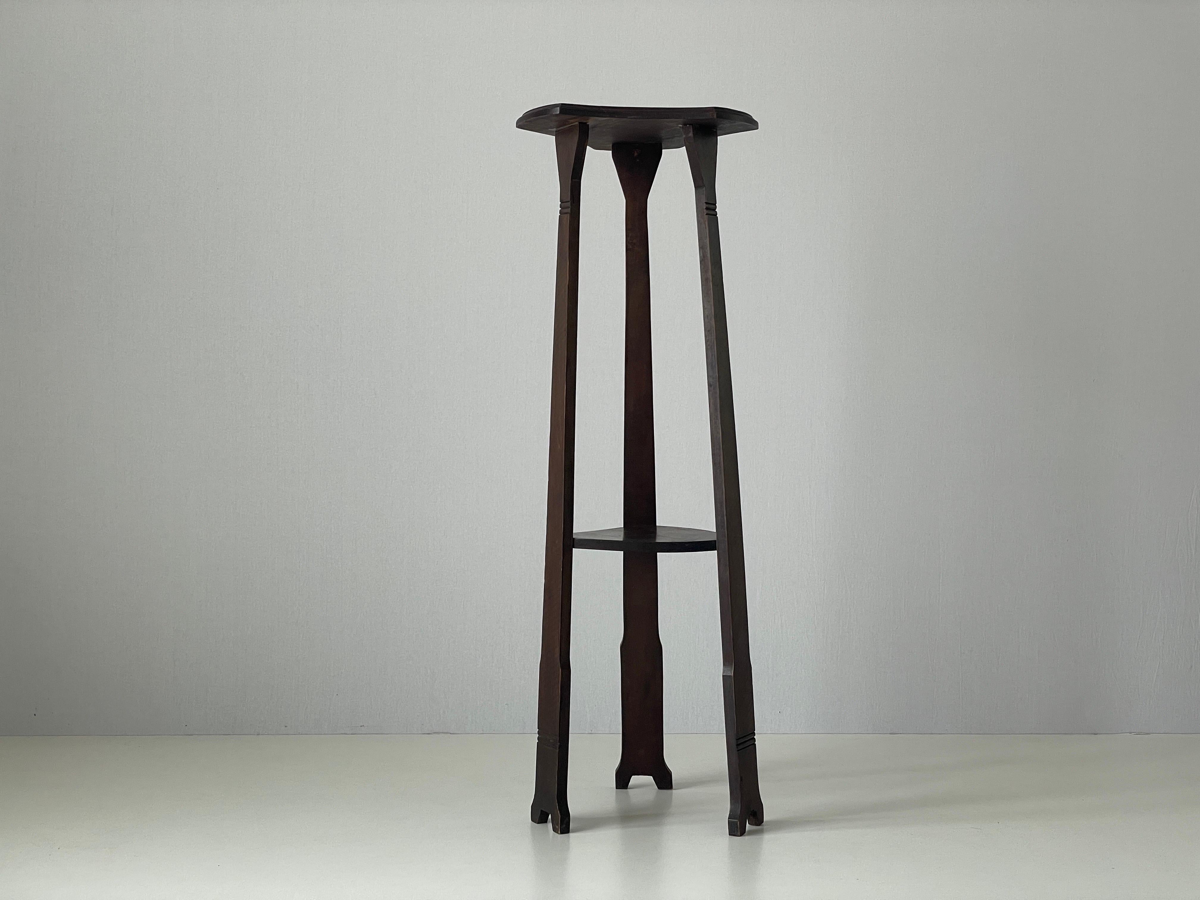 Mid-century Modern Wood Flower or Sculpture Stand, 1950er Jahre, Deutschland im Zustand „Hervorragend“ im Angebot in Hagenbach, DE