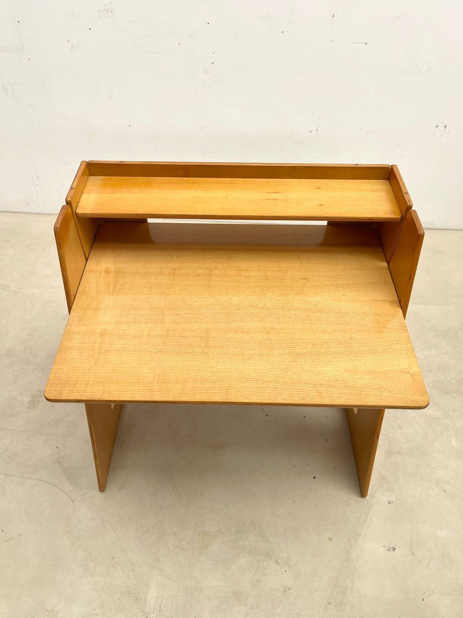 Mid-Century Modern Wood Foldable 6M Desk and Chair, Italy, 1960s For Sale 6