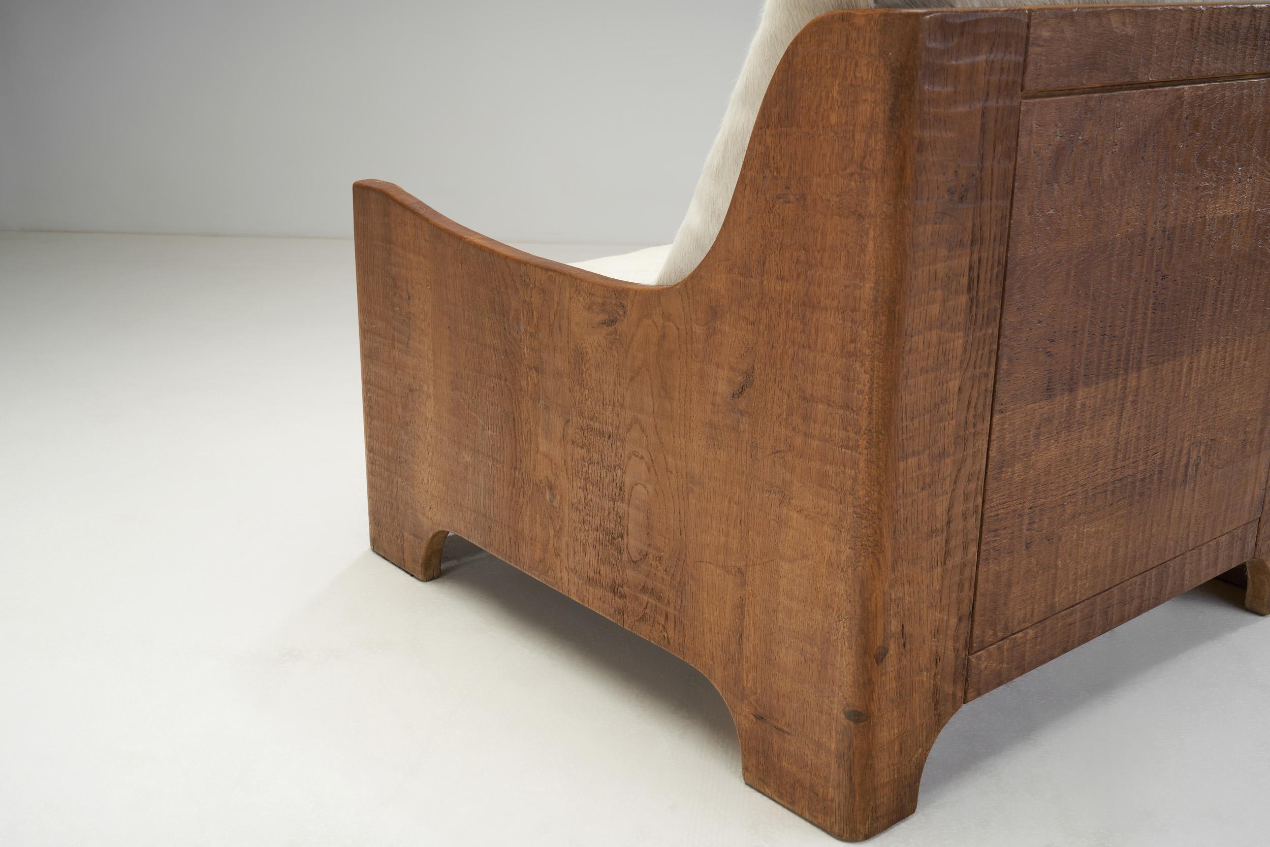 Fauteuil de salon en bois moderne du milieu du siècle dernier avec coussins rembourrés, Europe, années 1940 en vente 5