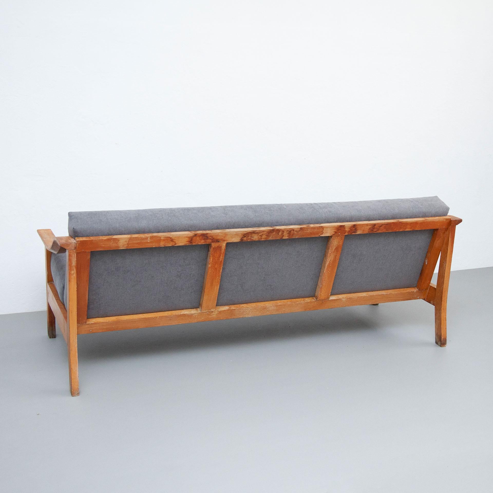 Mid-Century Modern Wood Scandinavian Sofa, circa 1950 14