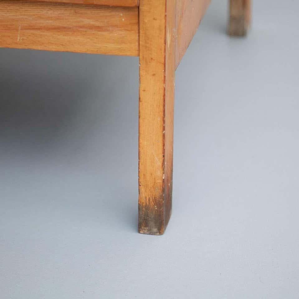 Divano scandinavo in legno moderno di metà secolo, circa 1950 In condizioni buone in vendita a Barcelona, ES