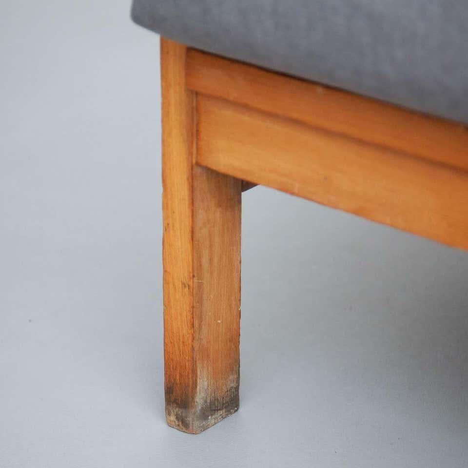 Divano scandinavo in legno moderno di metà secolo, circa 1950 in vendita 2