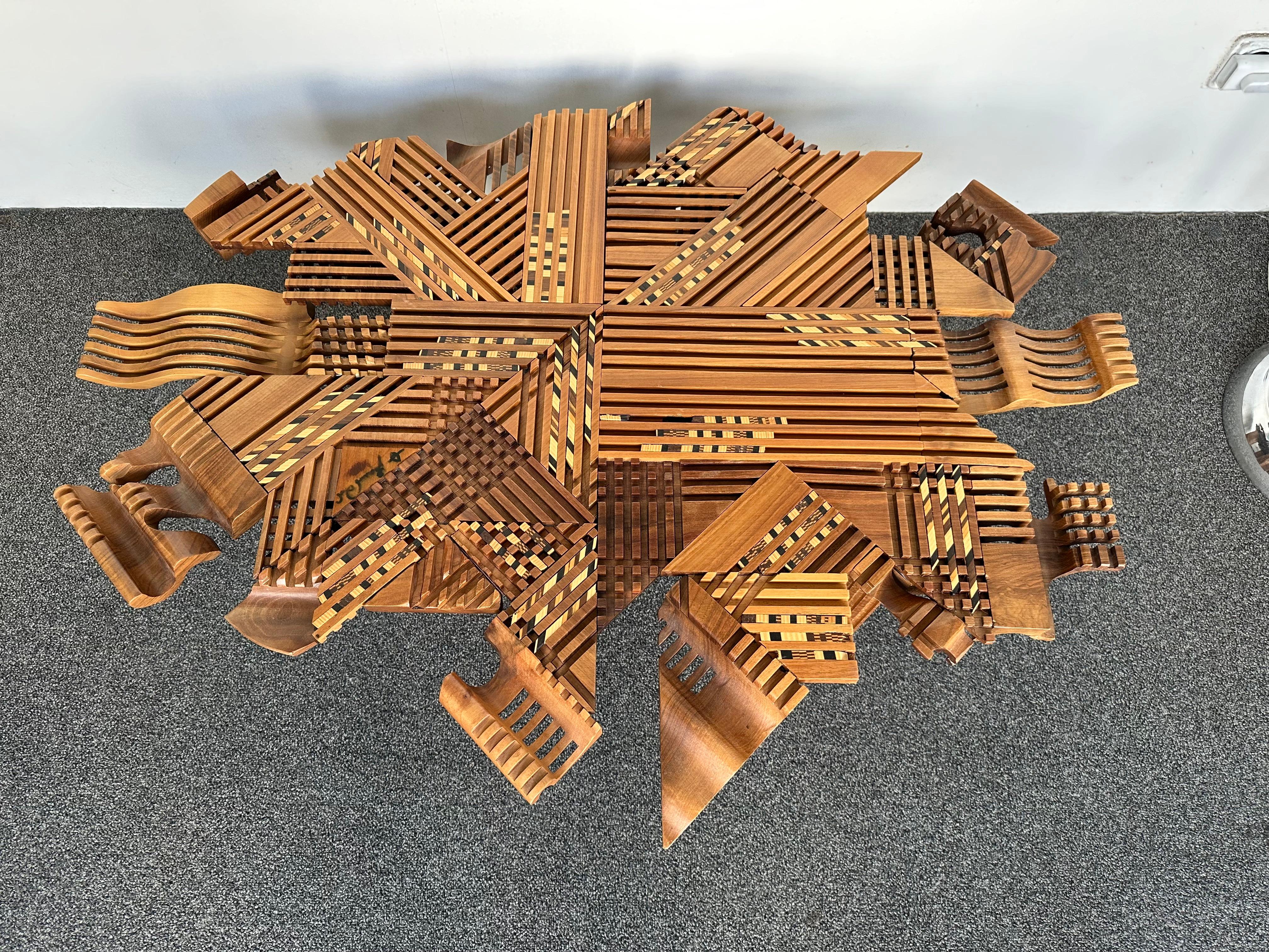 Moderner Couchtisch aus Holzskulptur aus der Mitte des Jahrhunderts von Gianni Arosio. Italien, 1990er Jahre im Angebot 1