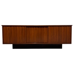 Credenza in Wood di metà secolo, 3 ante scorrevoli, 1950 ca.