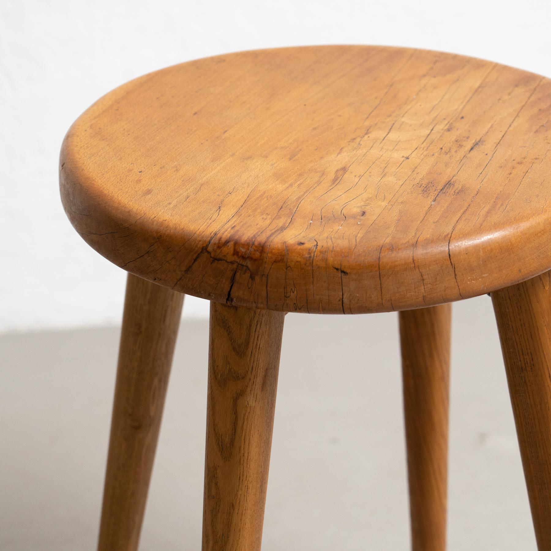 Bois Table en Woods, d'après Charlotte Perriand, circa 1950, de style moderne du milieu du siècle dernier en vente