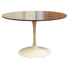 Mid Century Modern Wood Top Tulip Base Round Dinette Table Saarinen Style