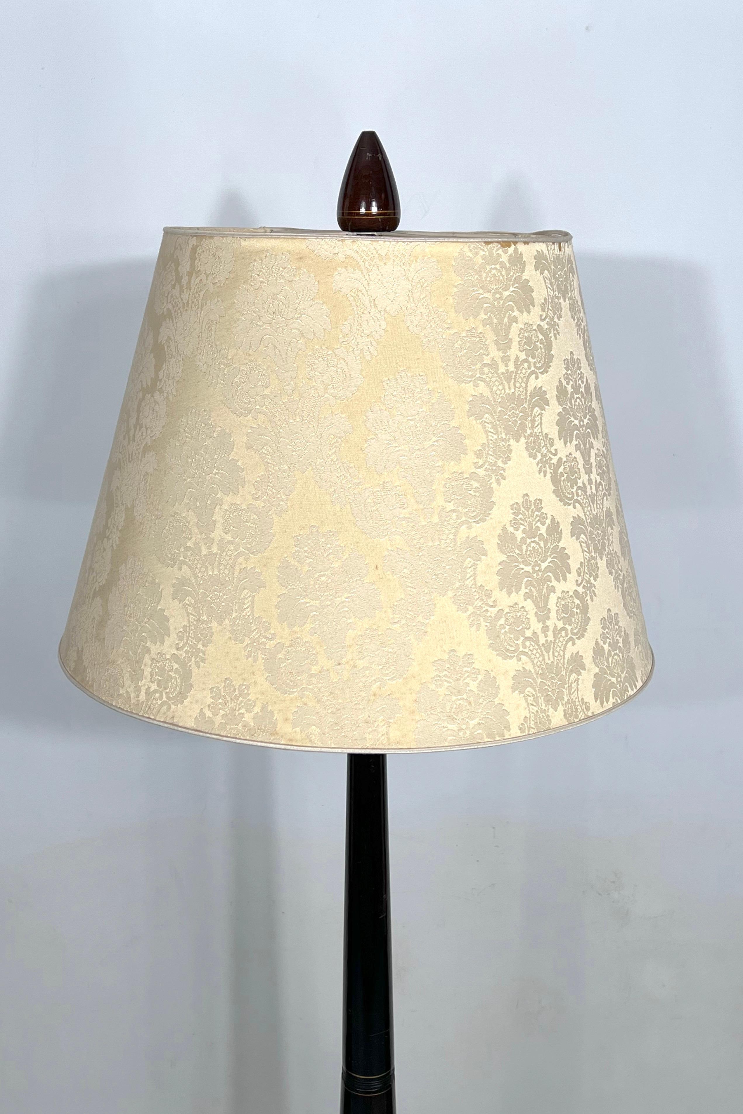 Mid-Century Modern Wood Tripod Floor Lamp, Italy, 1950s For Sale 3