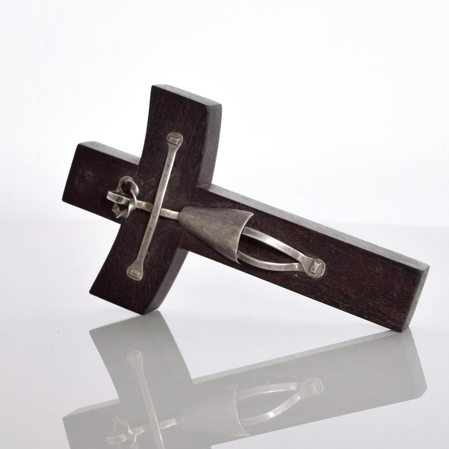 Mid-Century Modern Wood with Sterling Silver Cross, Mexico, 1940s 2